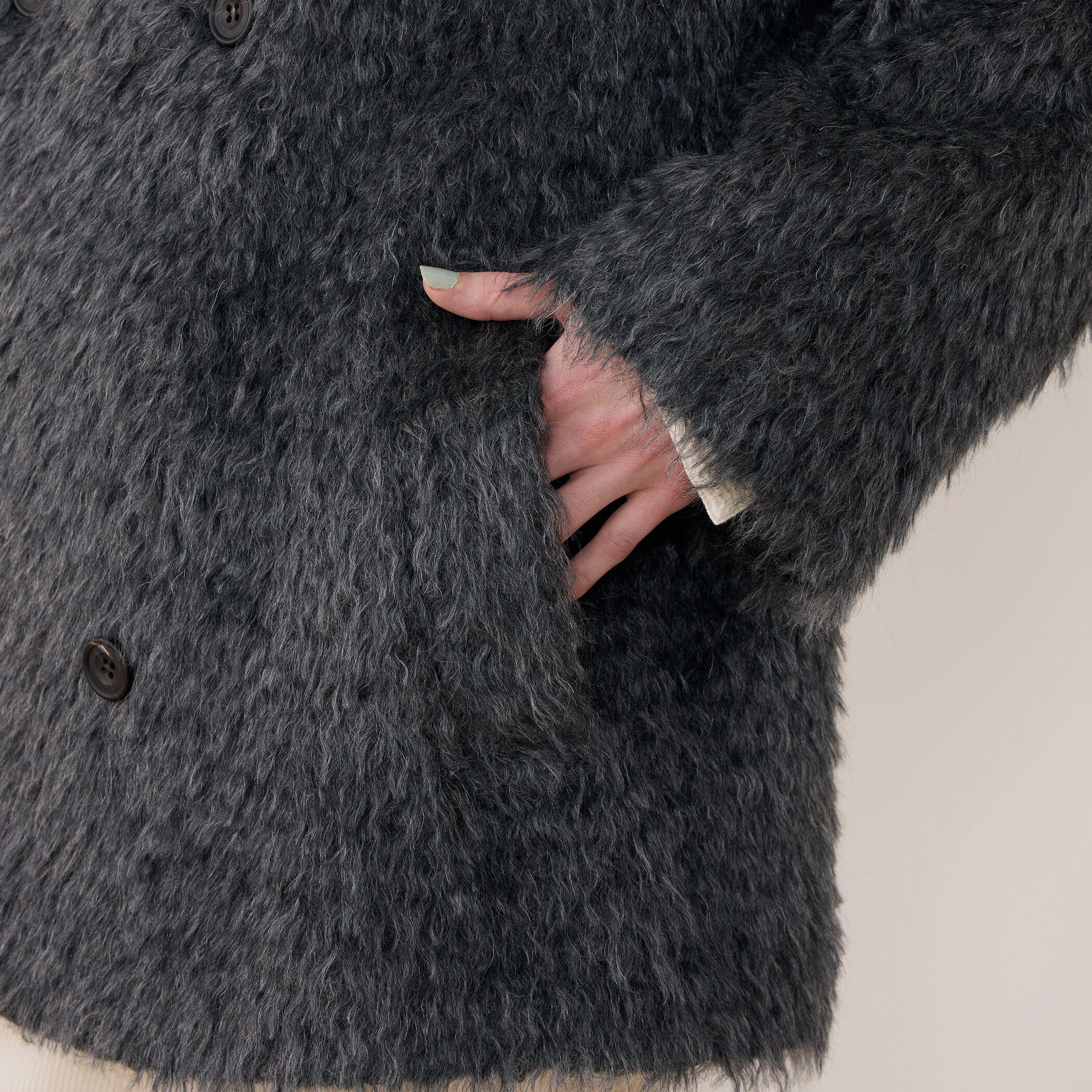 ルスクアンゴラ カラーレスコート｜トゥモローランド 公式通販