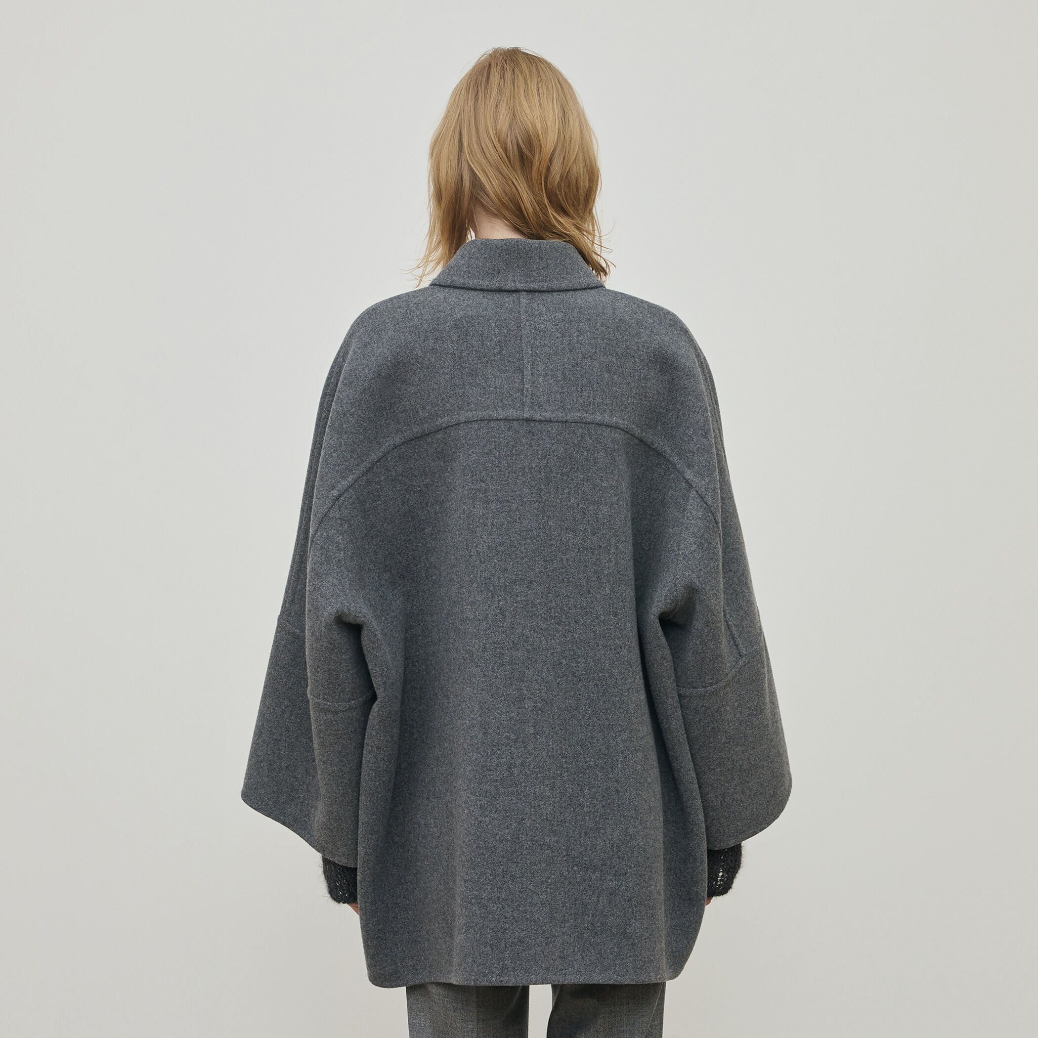 ウールモッサ バルカラーコート｜トゥモローランド 公式通販