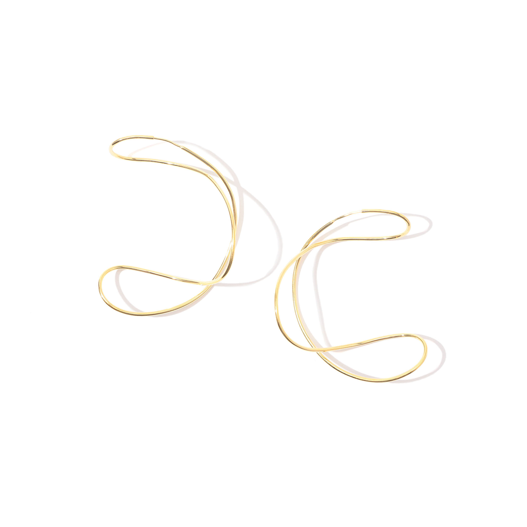 BAR JEWELLERY ENFOLD ピアス｜トゥモローランド 公式通販