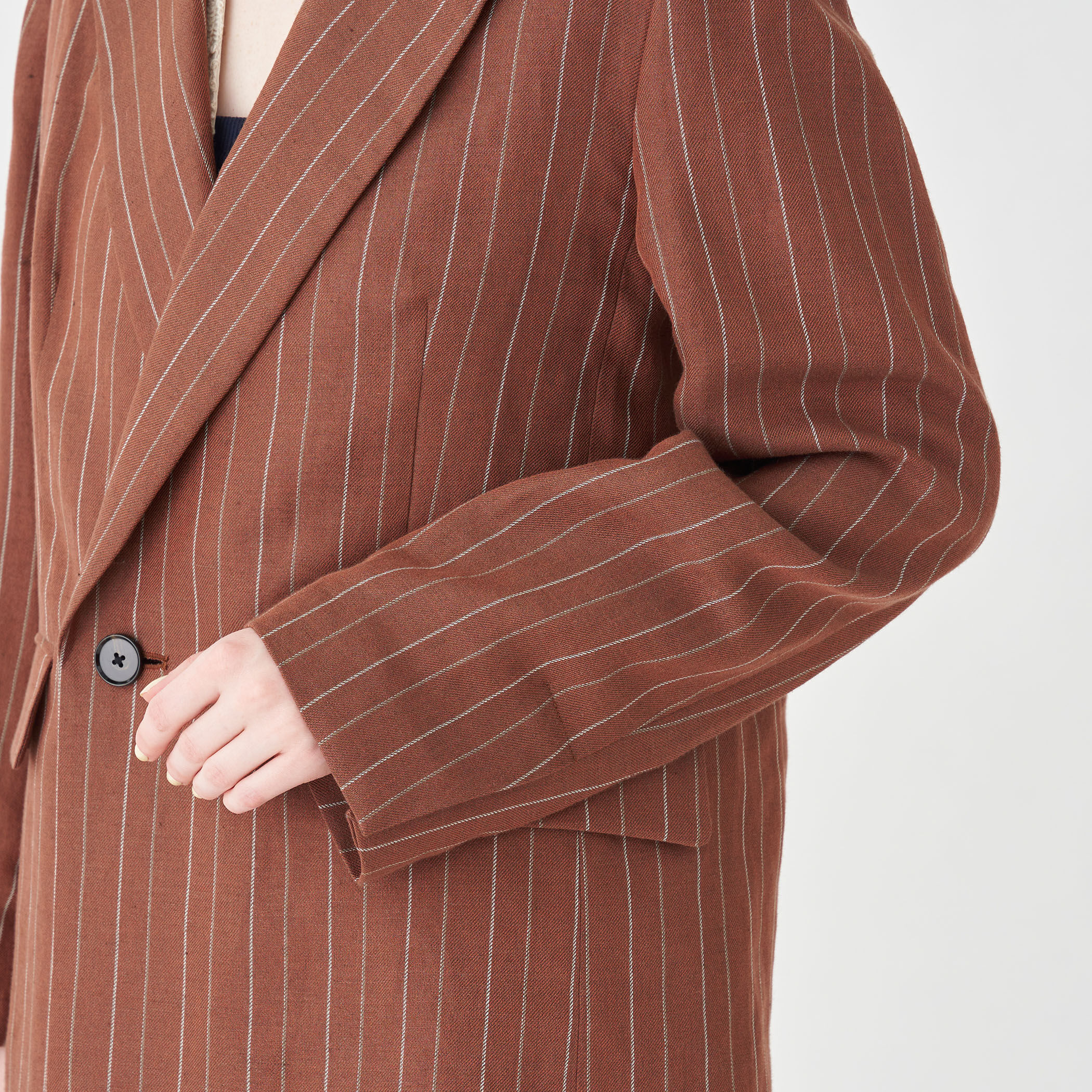 ダブルカバーリネン ピークドラペルジャケット｜トゥモローランド 公式通販