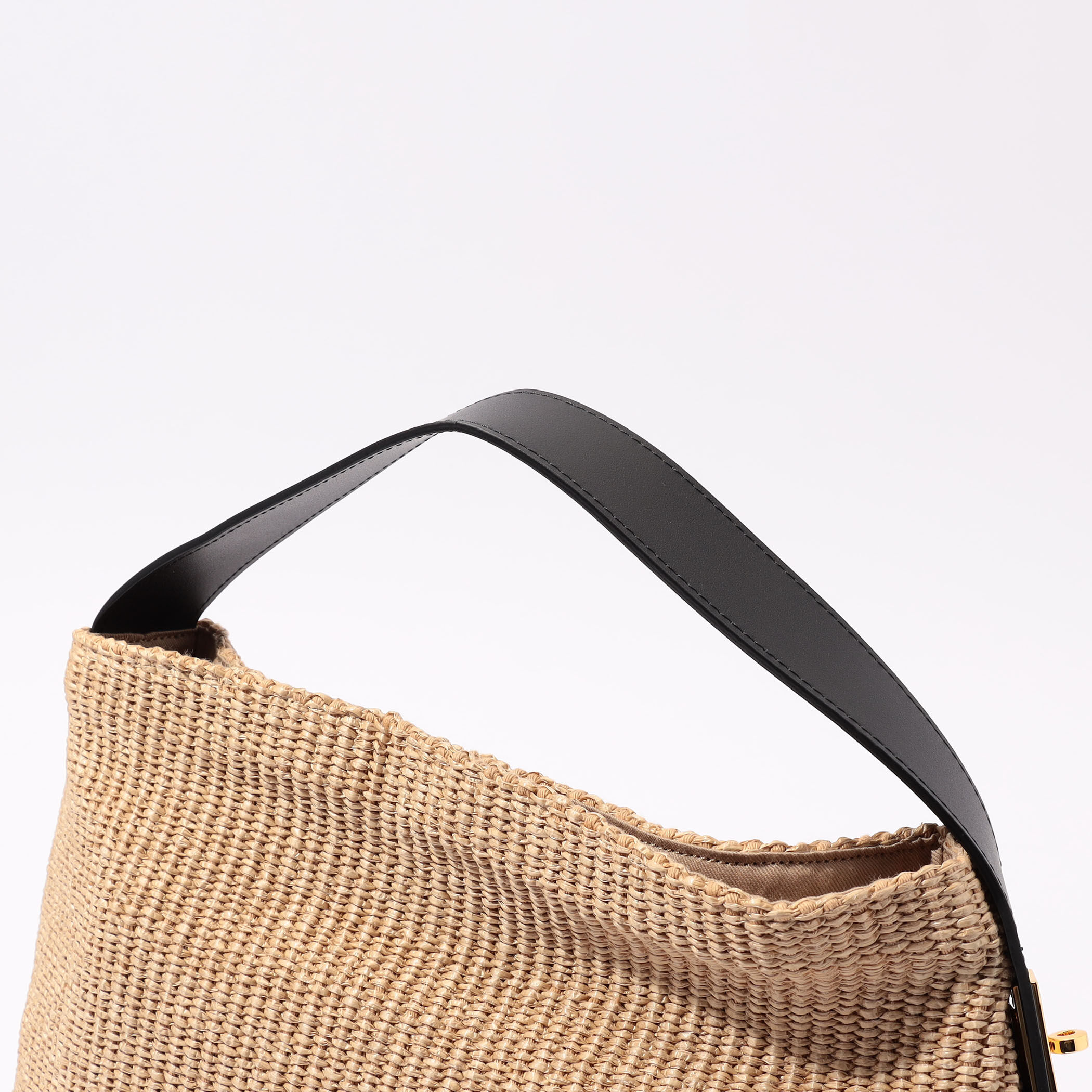 ゆい VIOLAd’ORO ヴィオラドーロ Tomorrowland VIOLAd'ORO 2026 Spring & Summer collection #violadoro_official