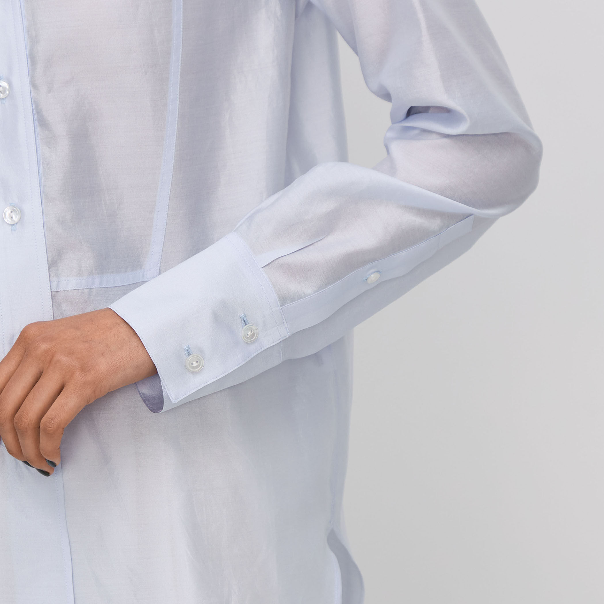 ウォッシャーシルク スタンドカラーシャツ｜トゥモローランド 公式通販