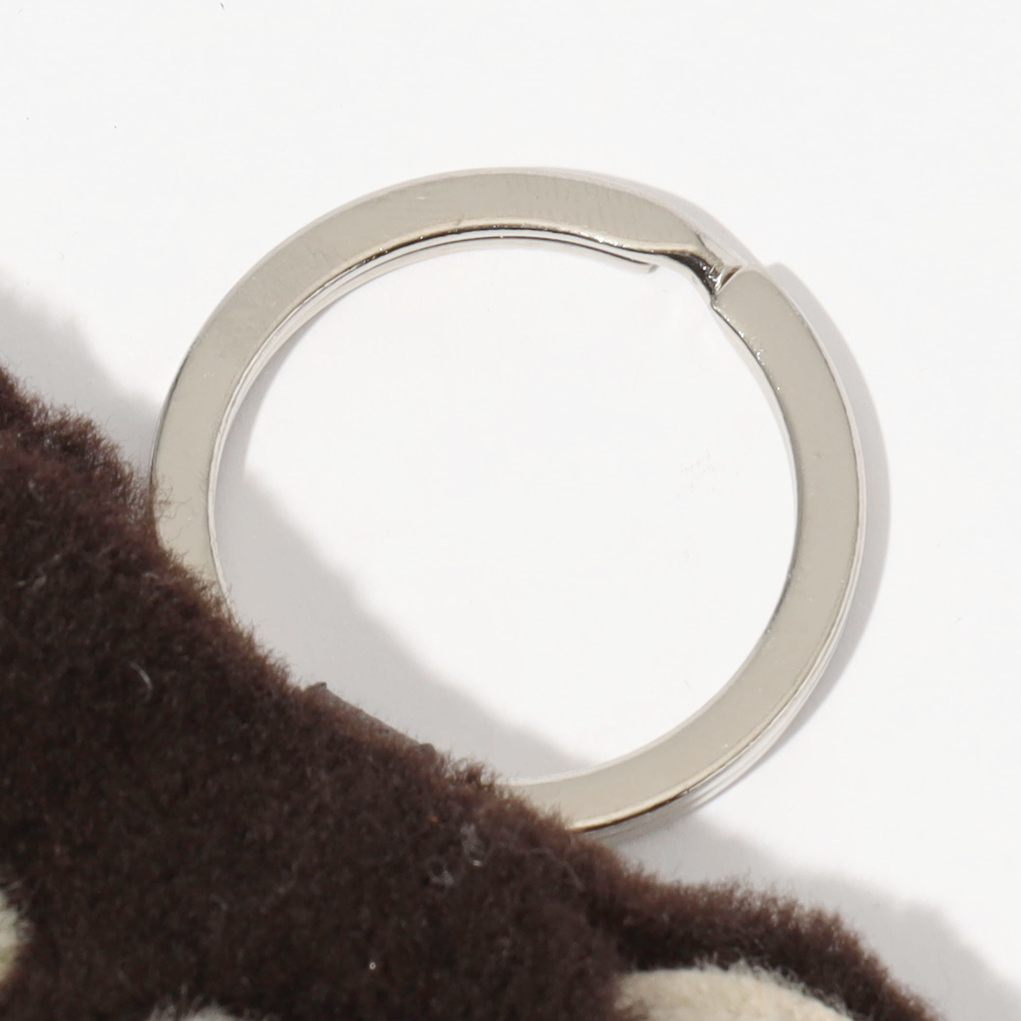 別注】AGNELLE AKITA 1 key ring｜トゥモローランド 公式サイト