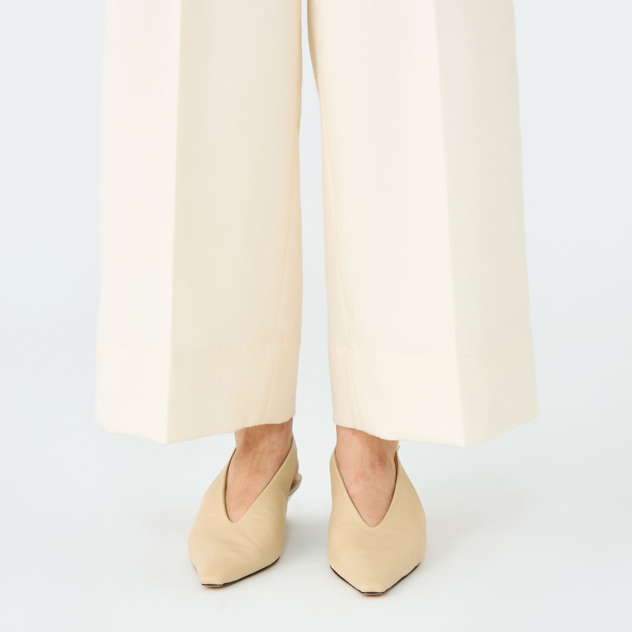 ミリングツイル セミワイドパンツ｜トゥモローランド 公式通販