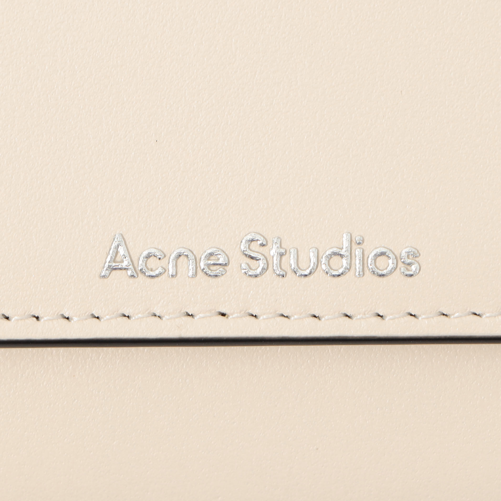 【極美品】MESSAGE 16AWアクネストゥディオス アイレットトリムコート 楽天市場】ACNE STUDIOS アクネストゥディオズ CG0236 スモール