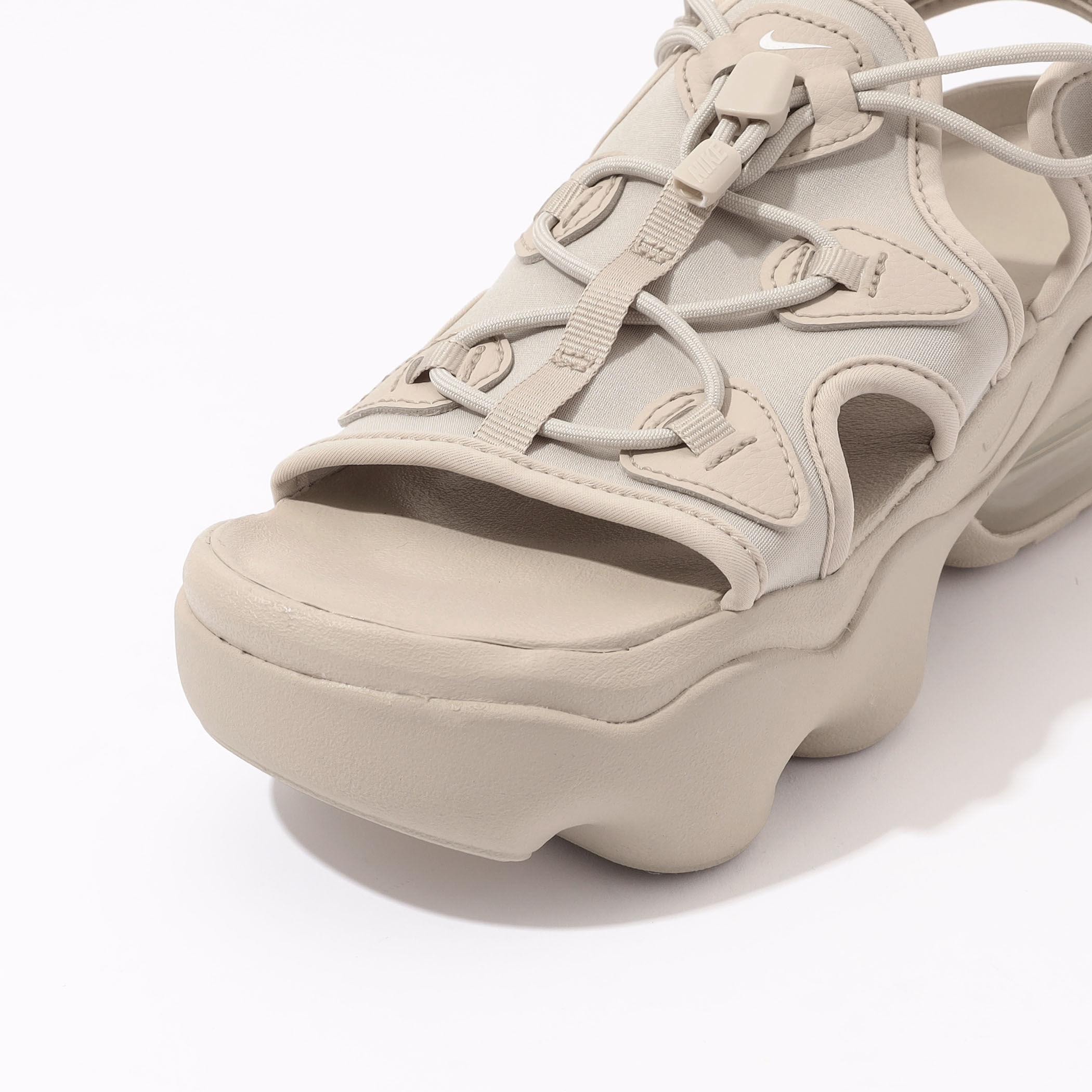 Nike KOKO エア マックス ココ サンダル｜トゥモローランド 公式サイト