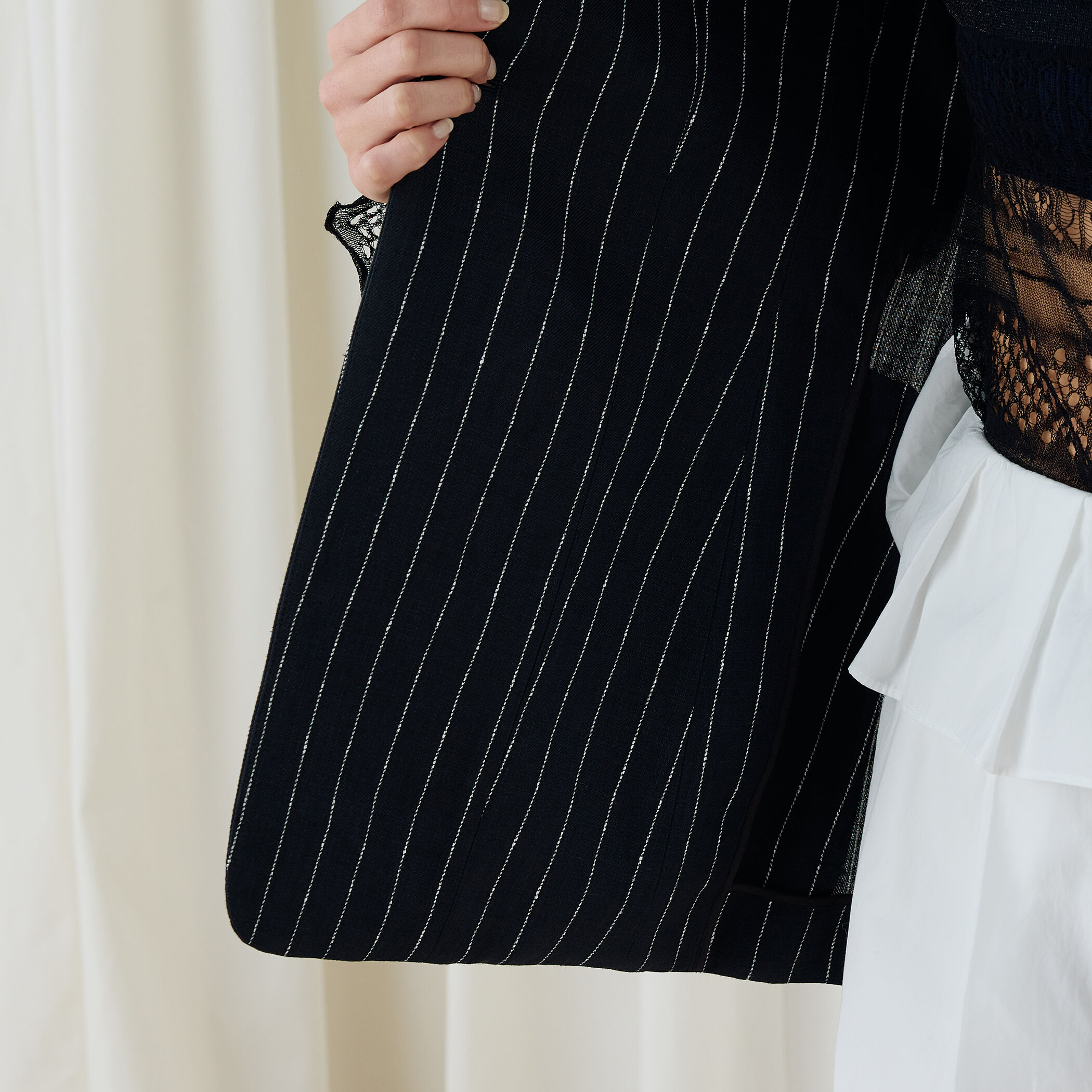 ヘンプツイルロールアップスリーブジレ｜トゥモローランド 公式通販