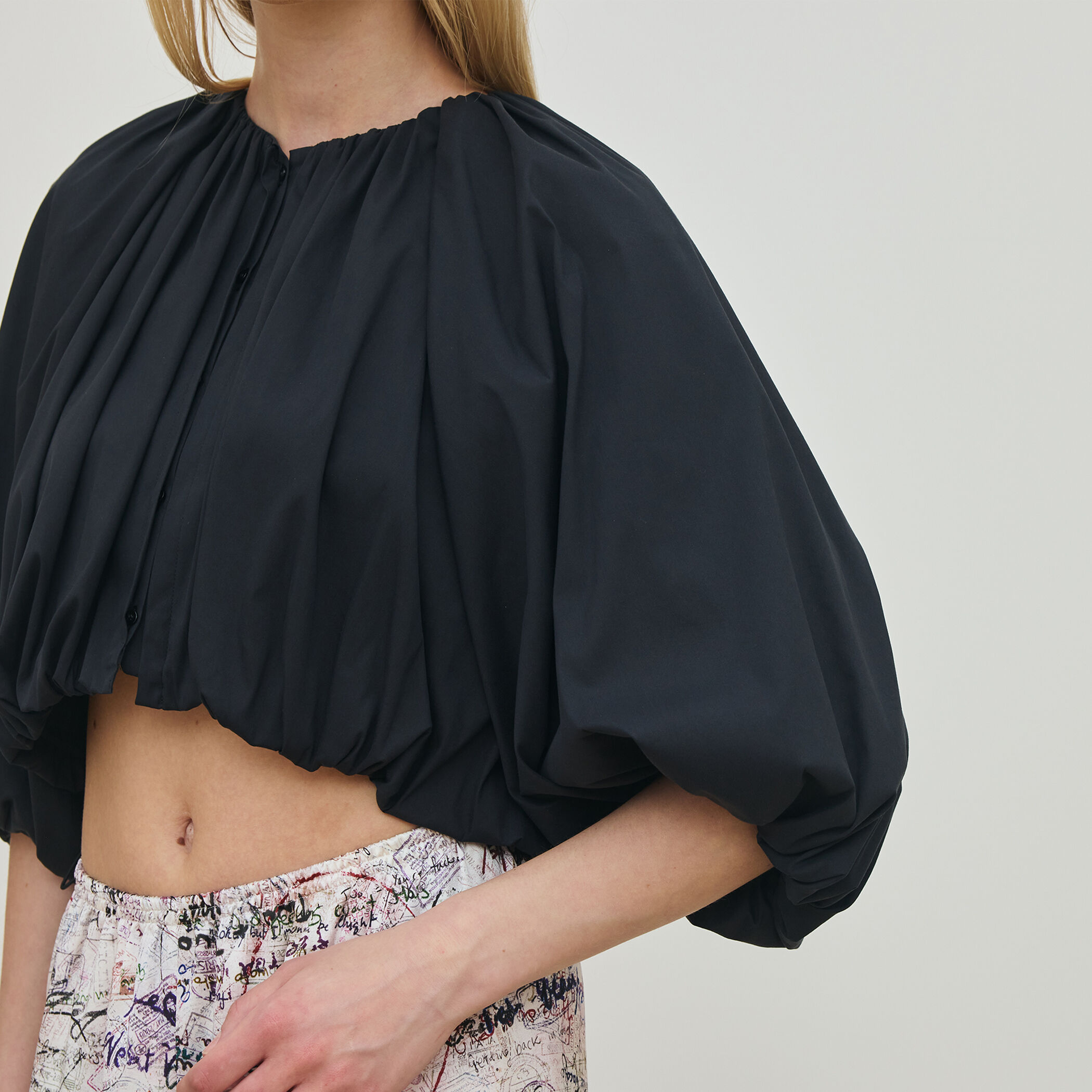 コットンストレッチポプリン クロップドバブルブルゾン コットンストレッチポプリン クロップドバブルブルゾン