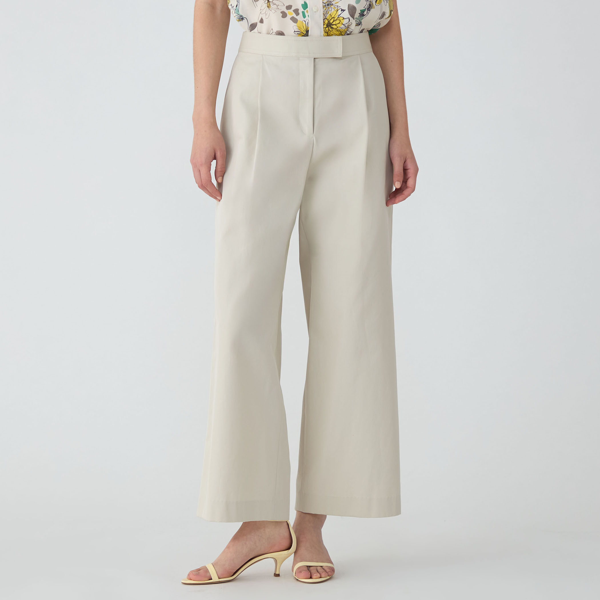 パン様の専用ページです コットンギャバジン タックワイドパンツ｜トゥモローランド 公式通販