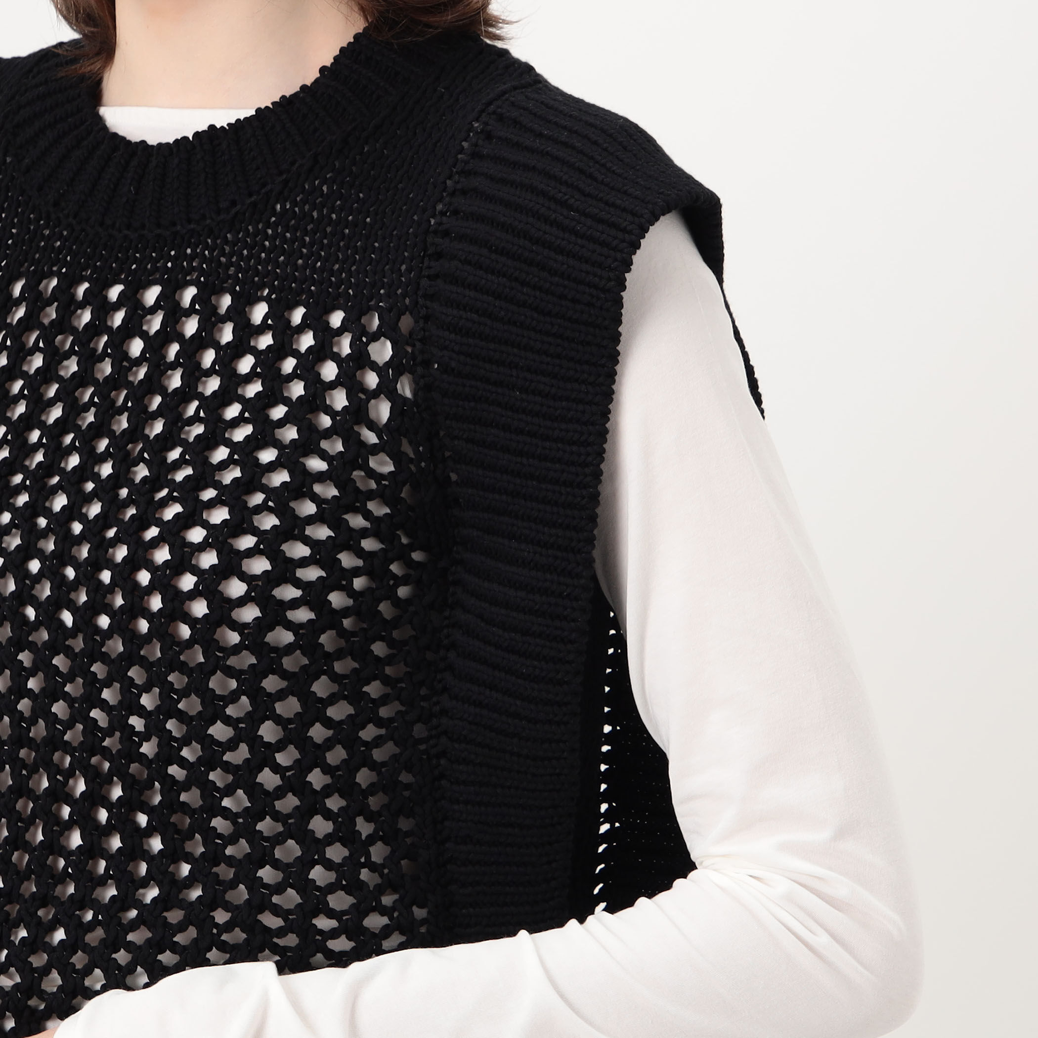HYKE CROCHET SLEEVELESS KNIT クロシェ スリーブレスニット