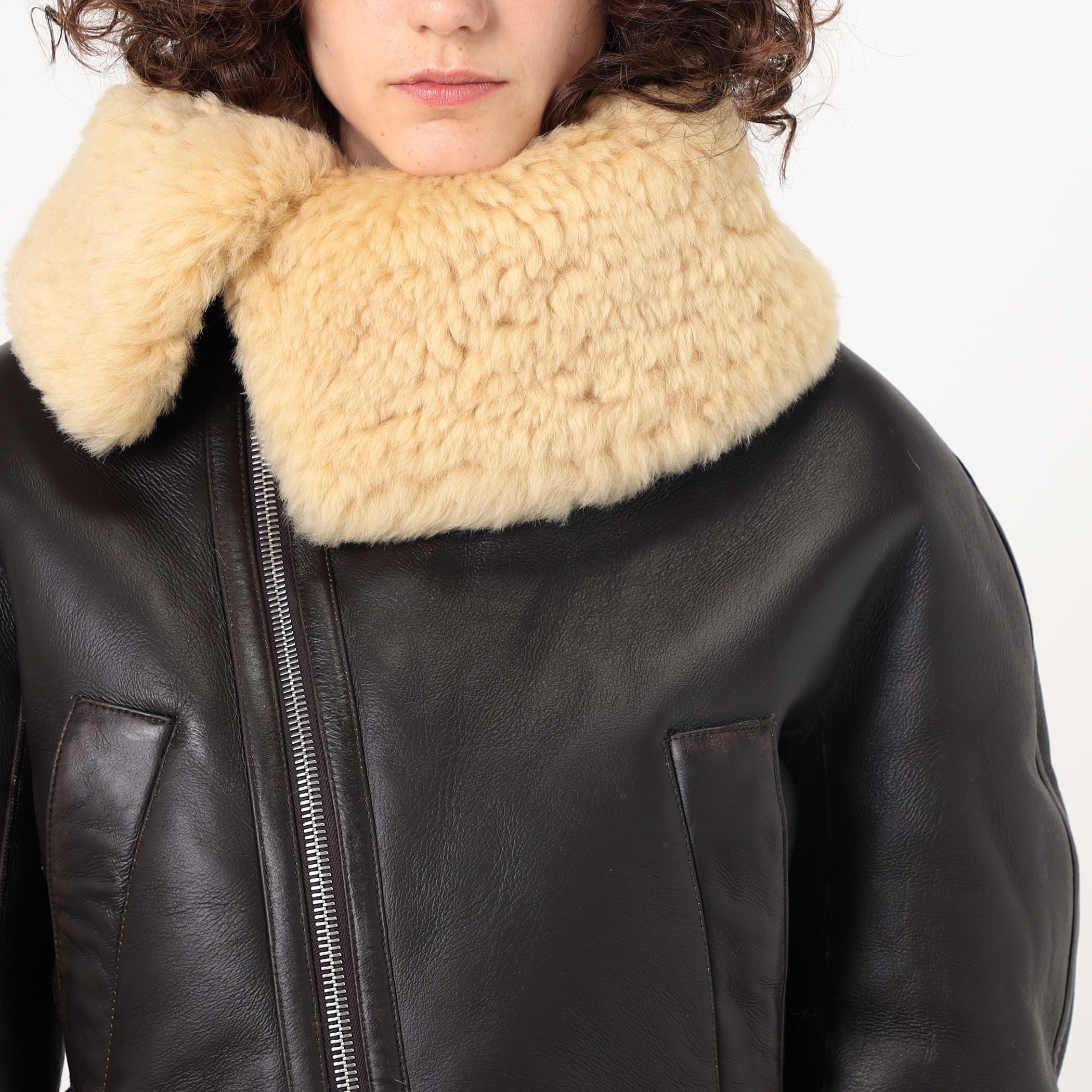 Le ムートンジャケット JACQUEMUS LE BLOUSON AVIATORE ムートンジャケット｜トゥモローランド