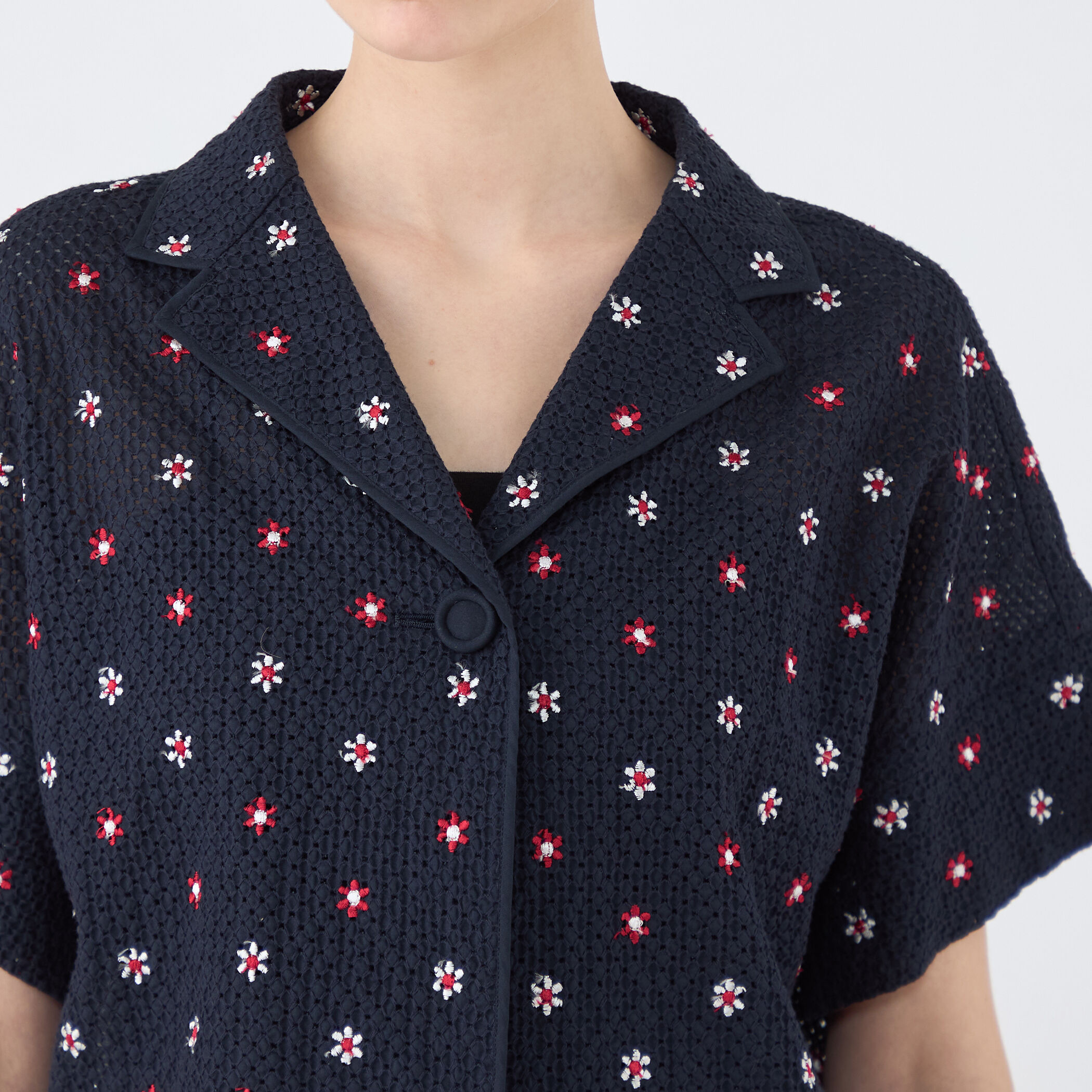 リーシェフラワー ボレロジャケット｜トゥモローランド 公式通販