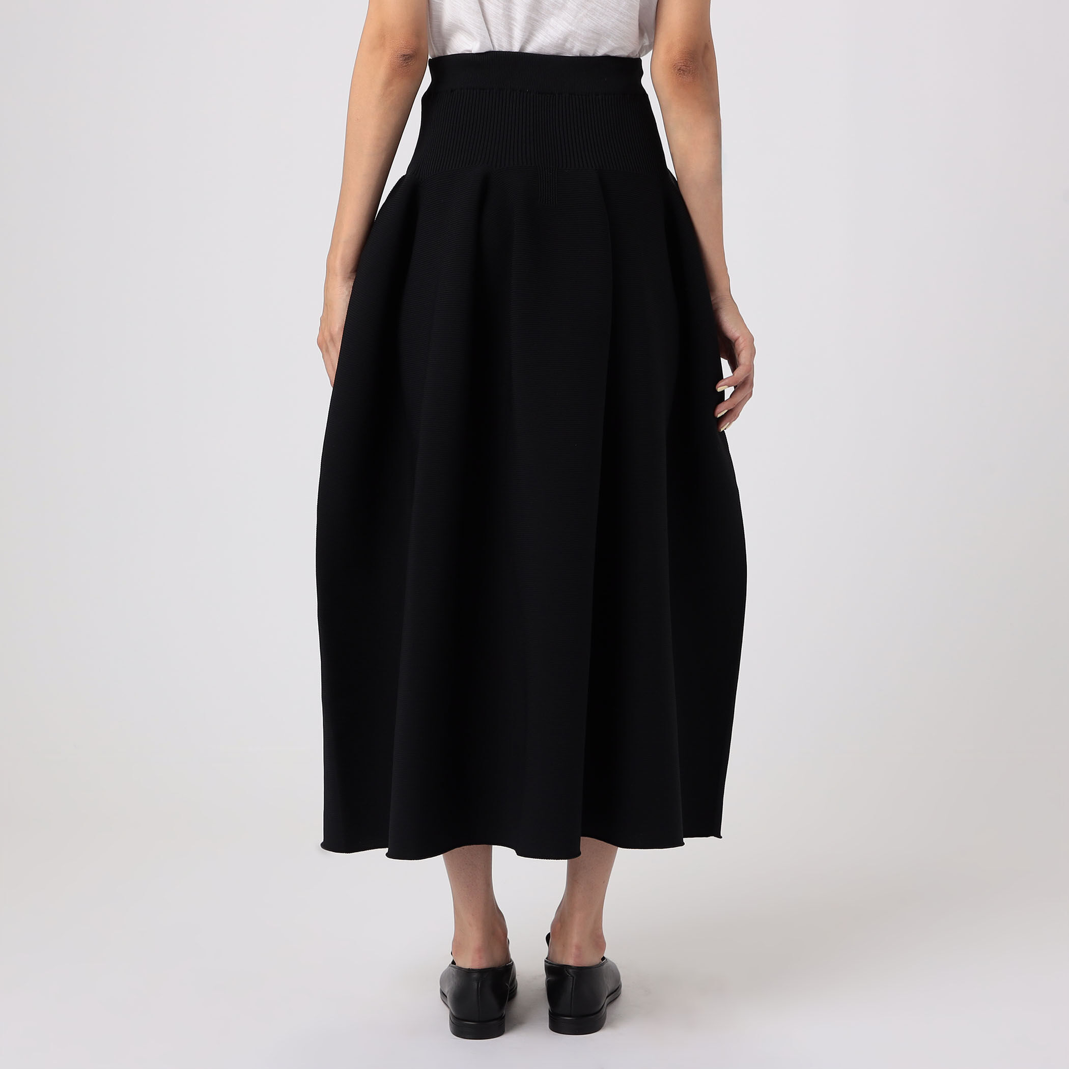 CFCL完売 ブラックスカート　新品未使用タグ付き CFCL POTTERY SKIRT｜トゥモローランド 公式通販