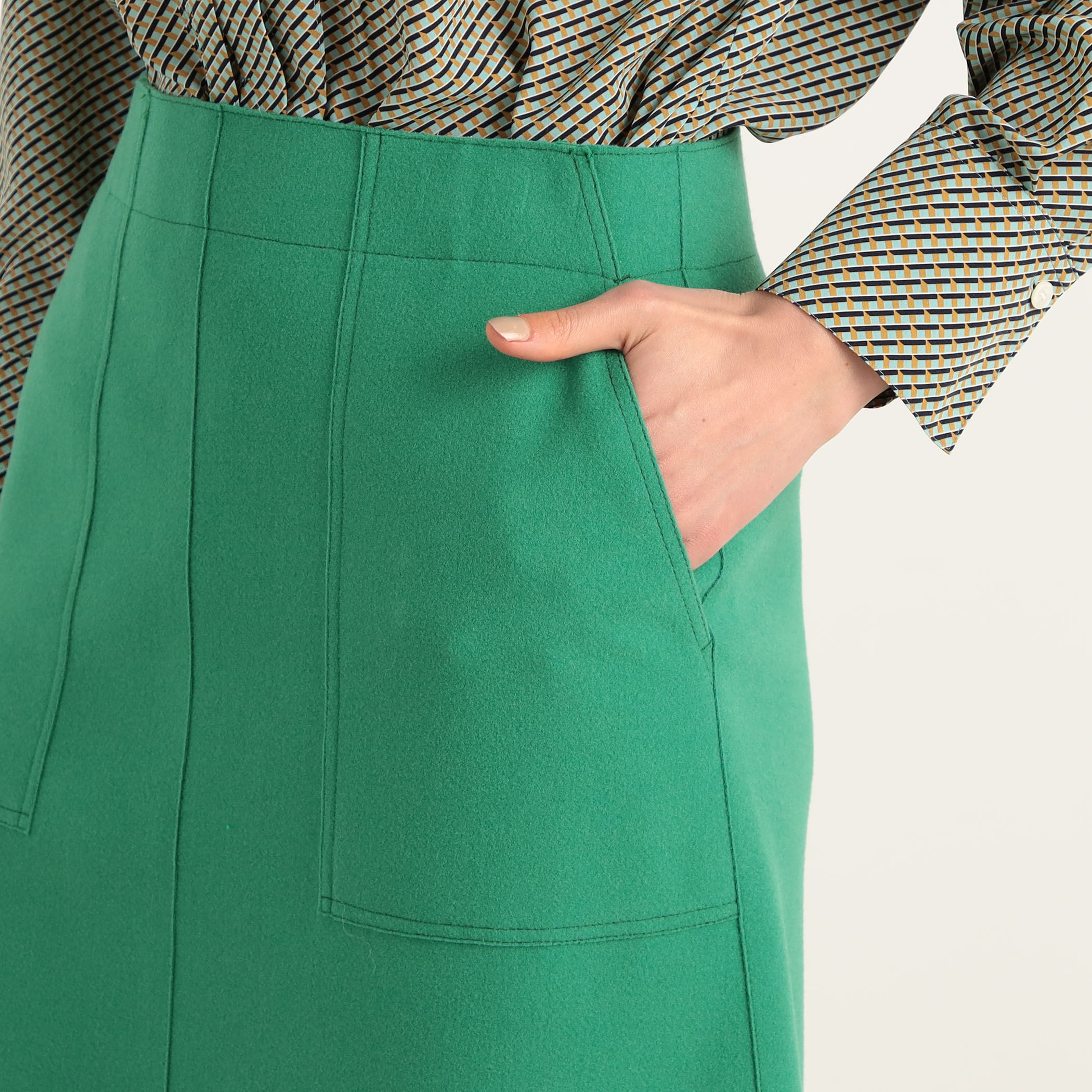 ニードルジャージー トラペーズスカート｜トゥモローランド 公式通販