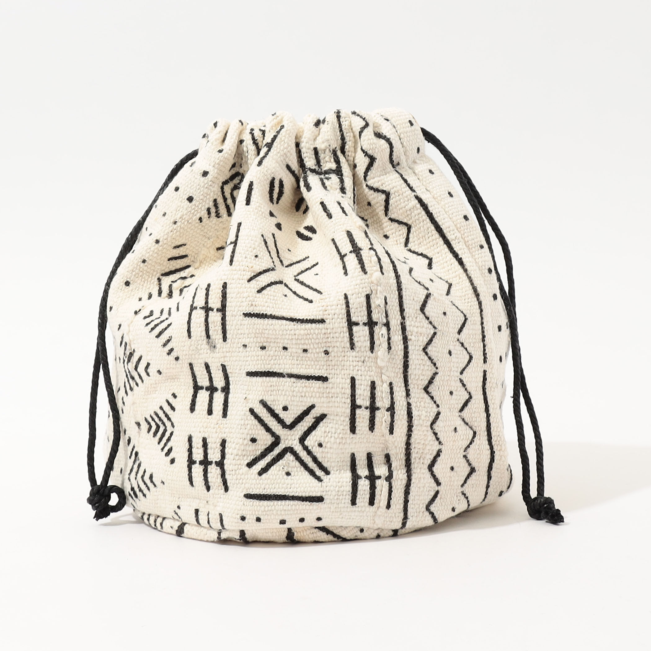 【新品】2025年最新 KECH LeS ESSENTIELS KECH KECH LES ESSENTIAL ONE SHOULDER L バスケットバッグ