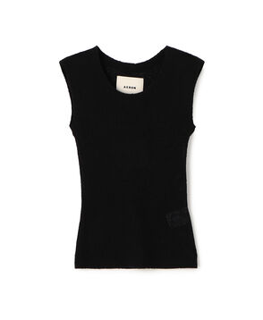 AERON MOMENT  Top