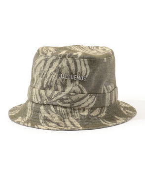 JACQUEMUS LE BOB GADJO