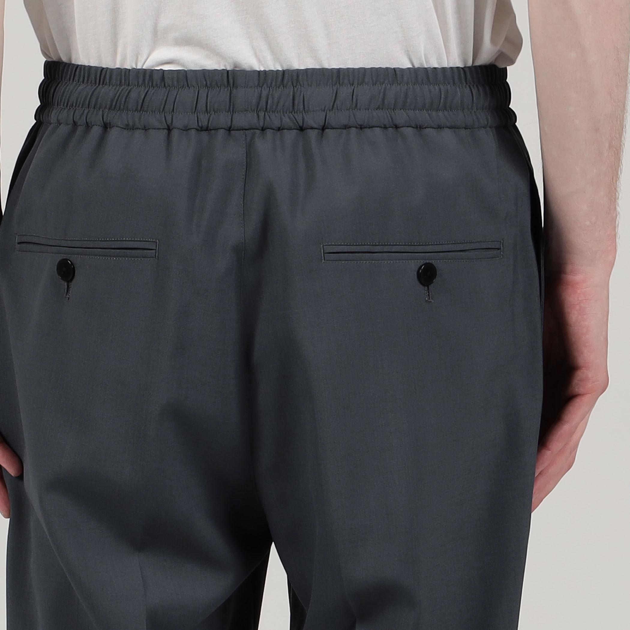 ポリエステルウール イージーパンツ｜トゥモローランド 公式通販