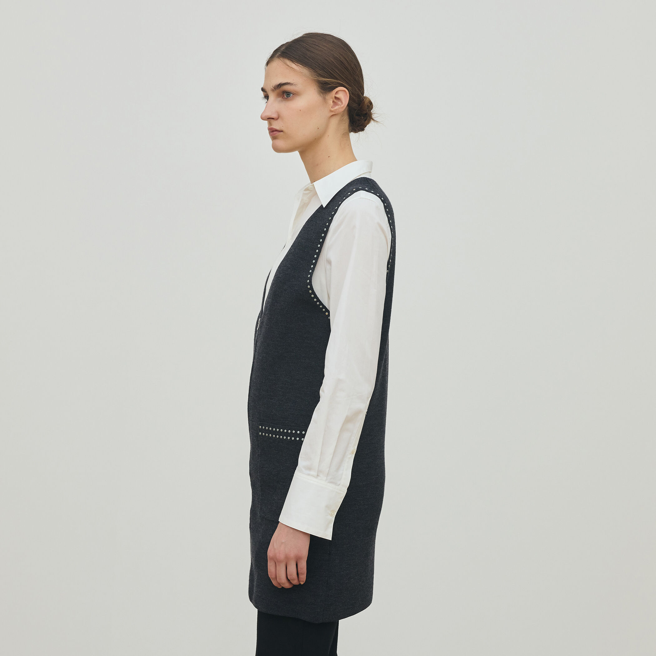 ハーフカーディガン ミドルジレ｜トゥモローランド 公式通販