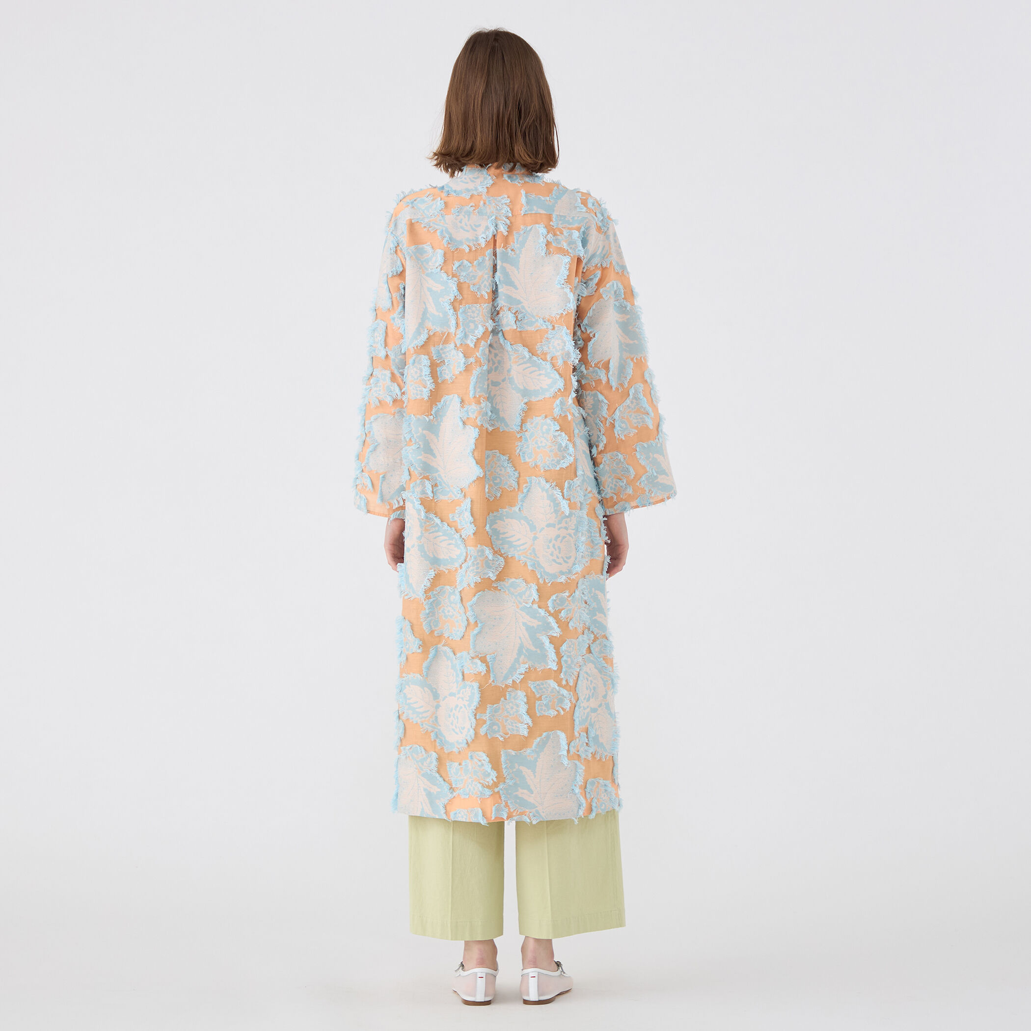 カットジャカード バンドカラーシャツワンピース｜トゥモローランド