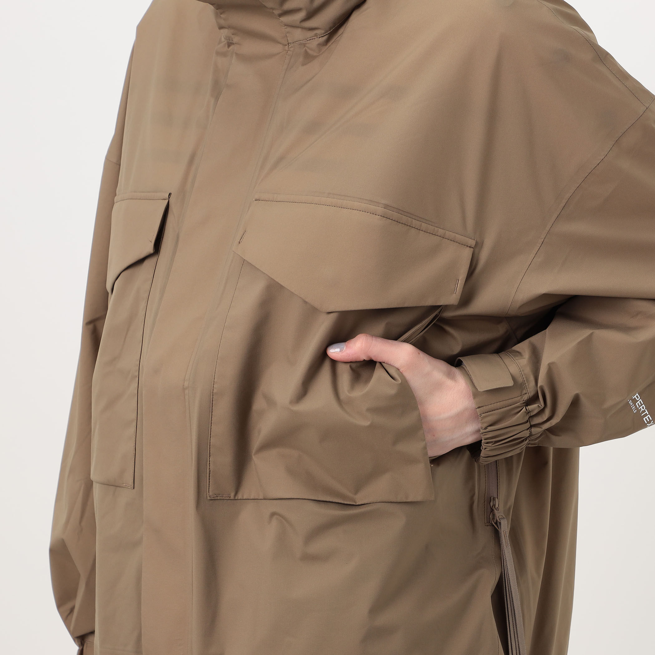 HYKE PERTEX WEP JACKET ナイロンジャケット｜トゥモローランド 公式サイト