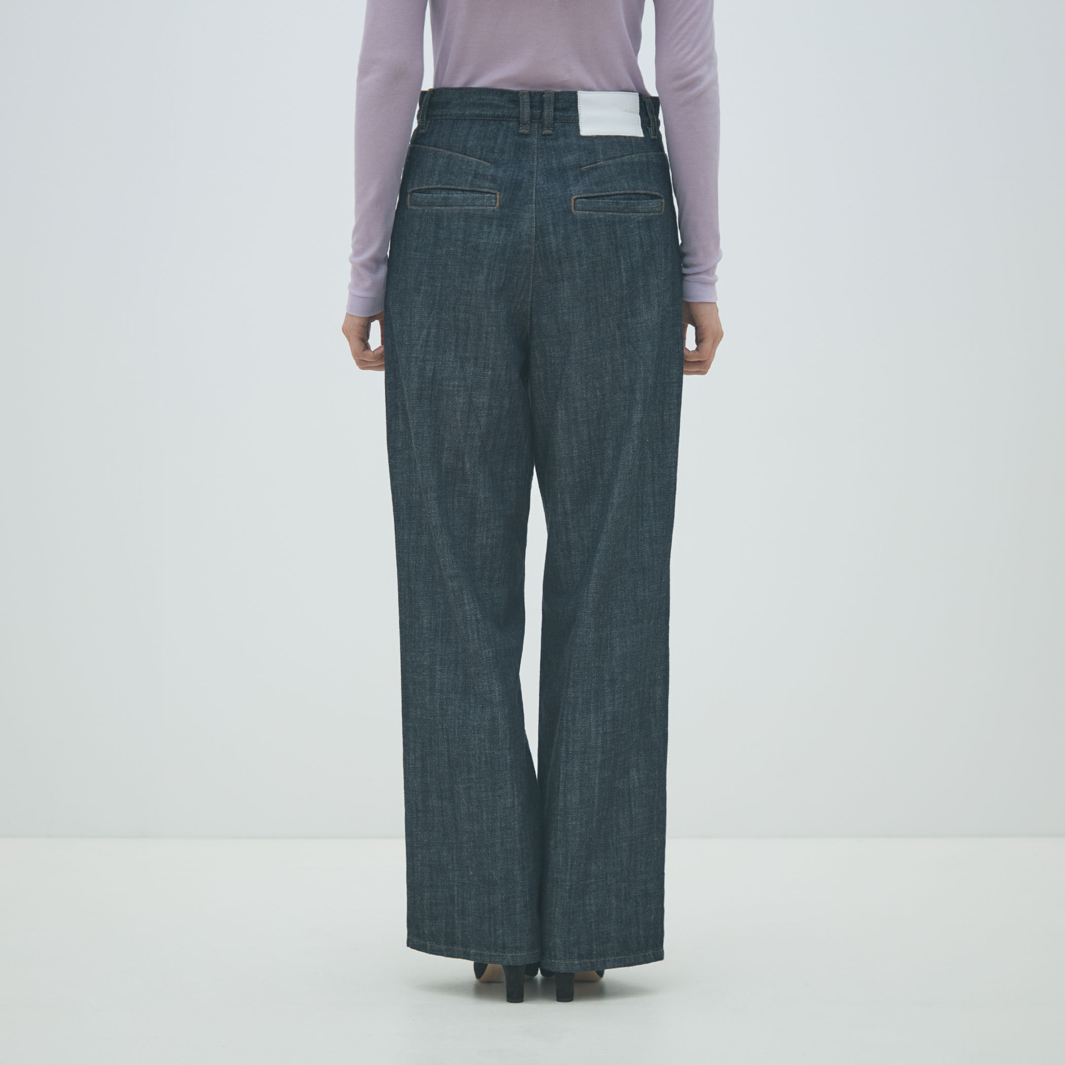 インディゴデニム ストレートパンツ｜トゥモローランド 公式通販