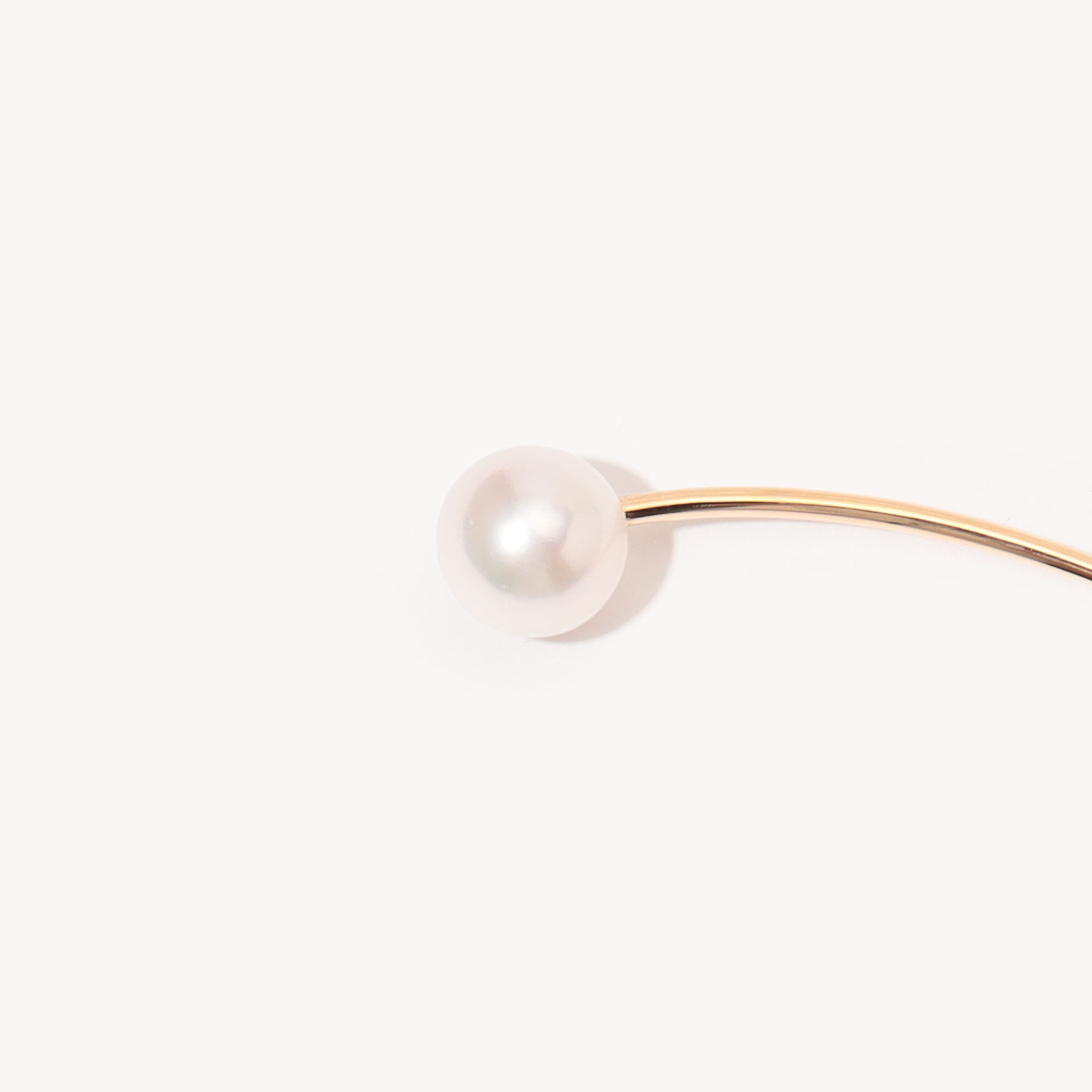 ヒロタカ パールアローピアスLサイズ 片耳用 美品✨✨ 苦し