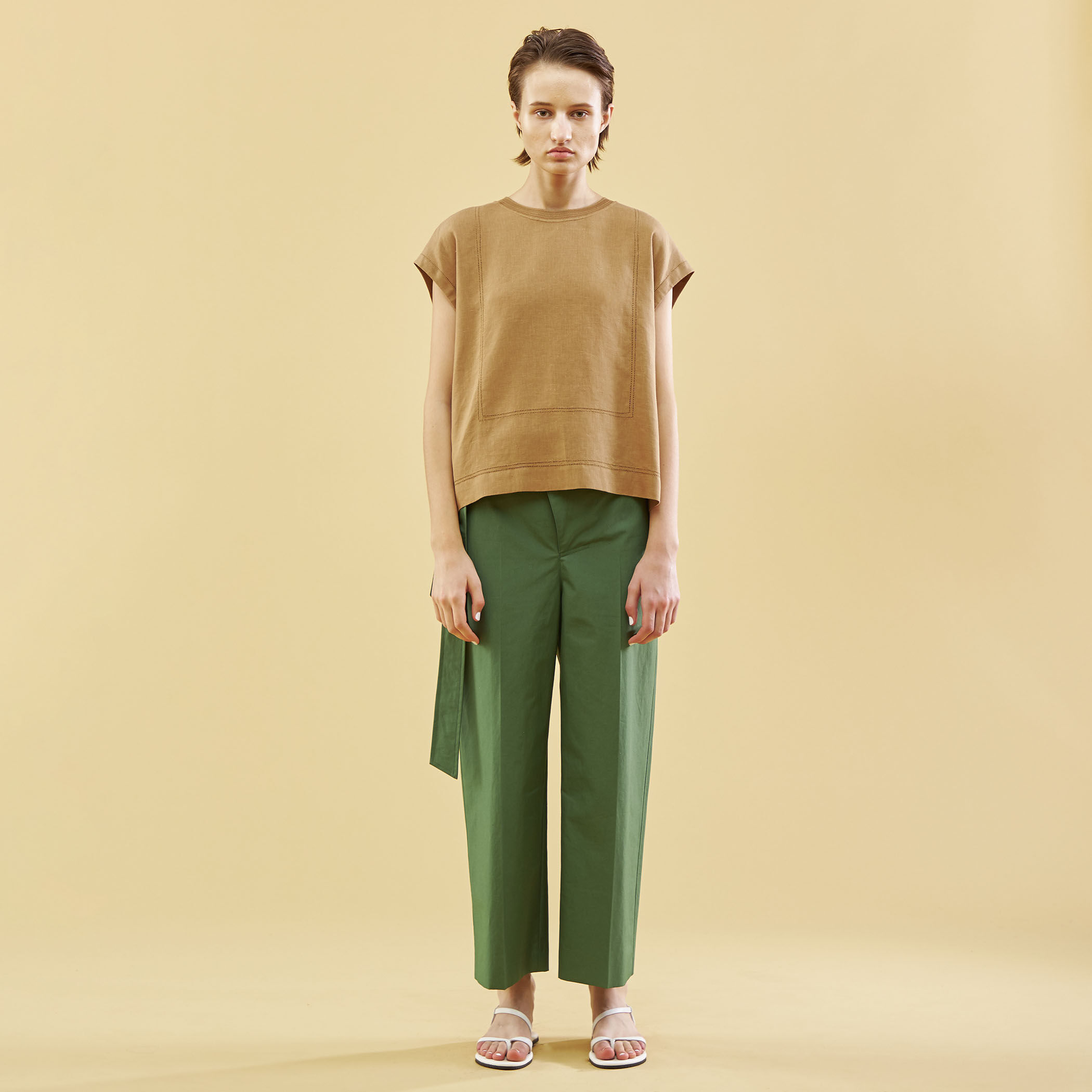 【たまページ】フレンチlinen＊フロントデザインゆったりプルオーバー セール価格】LAOTOUR 麻100％ フレンチリネン プルオーバー