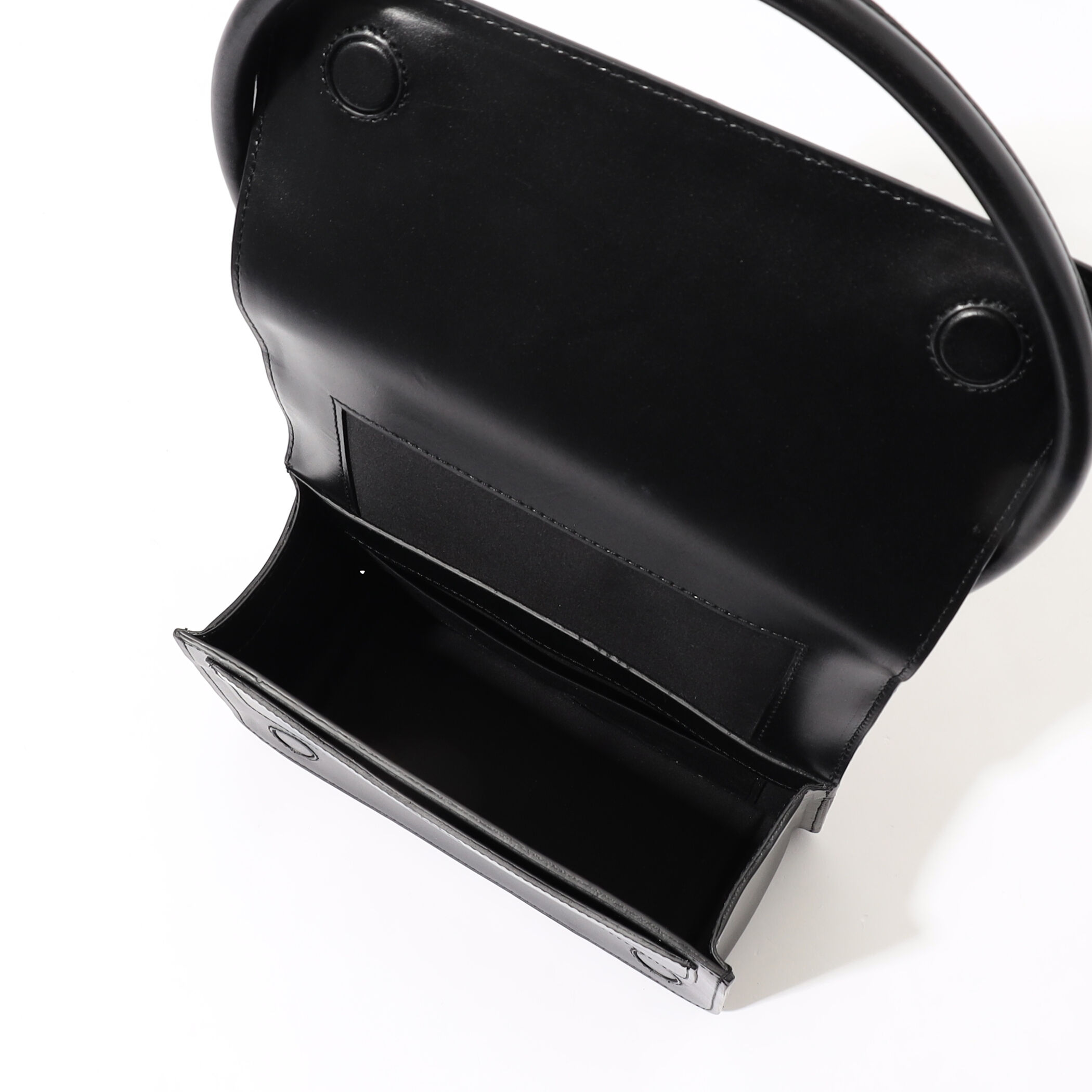 BUCKET BAGGAGE ロングハンドル フラップバッグ BUCKET BAGGAGE ロングハンドル フラップバッグ