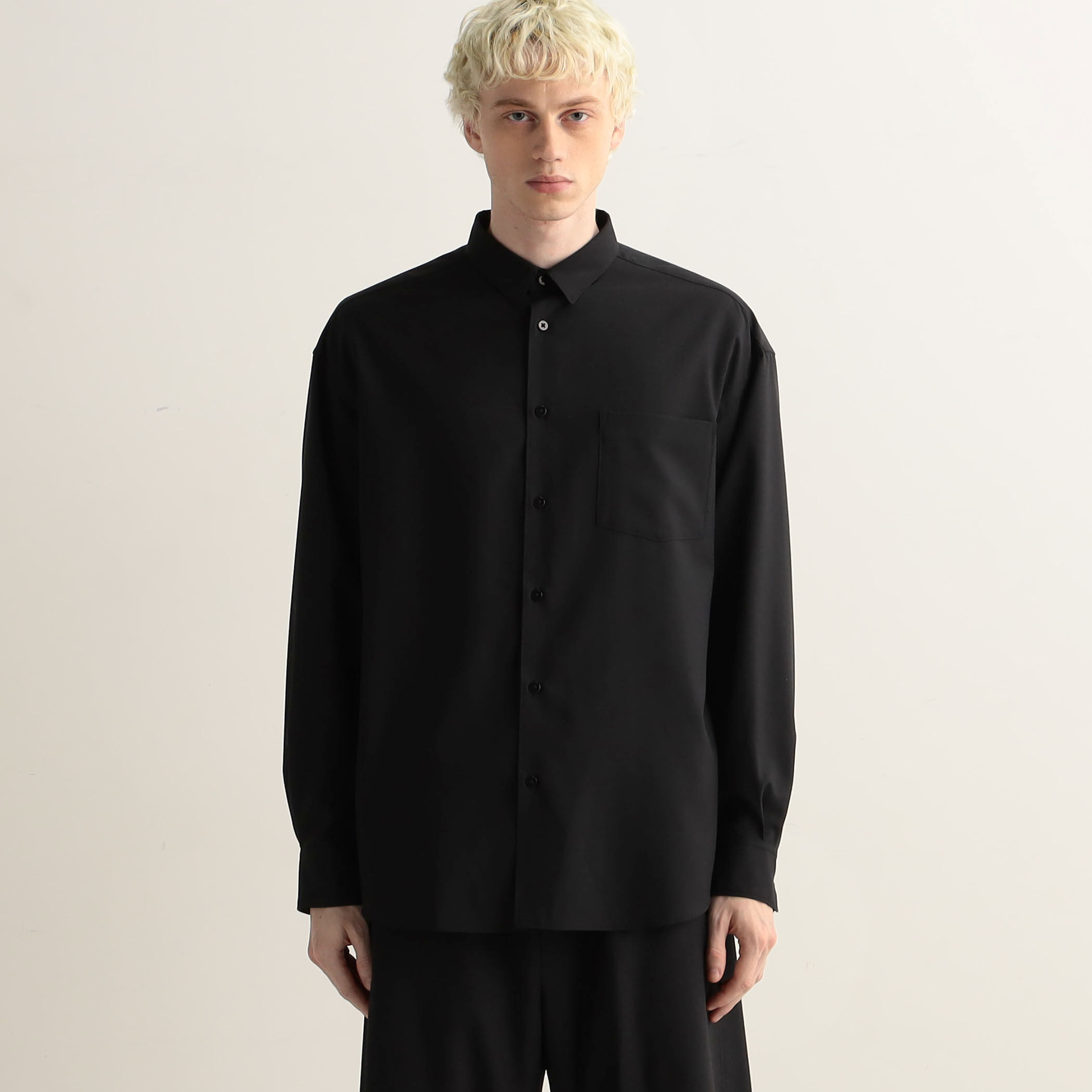 【美品】Theory⭐️バンドカラーシャツ ウォッシャブル ネイビー ノーカラー バンドカラーシャツ／ウォッシャブル／ノンアイロン／メランジ