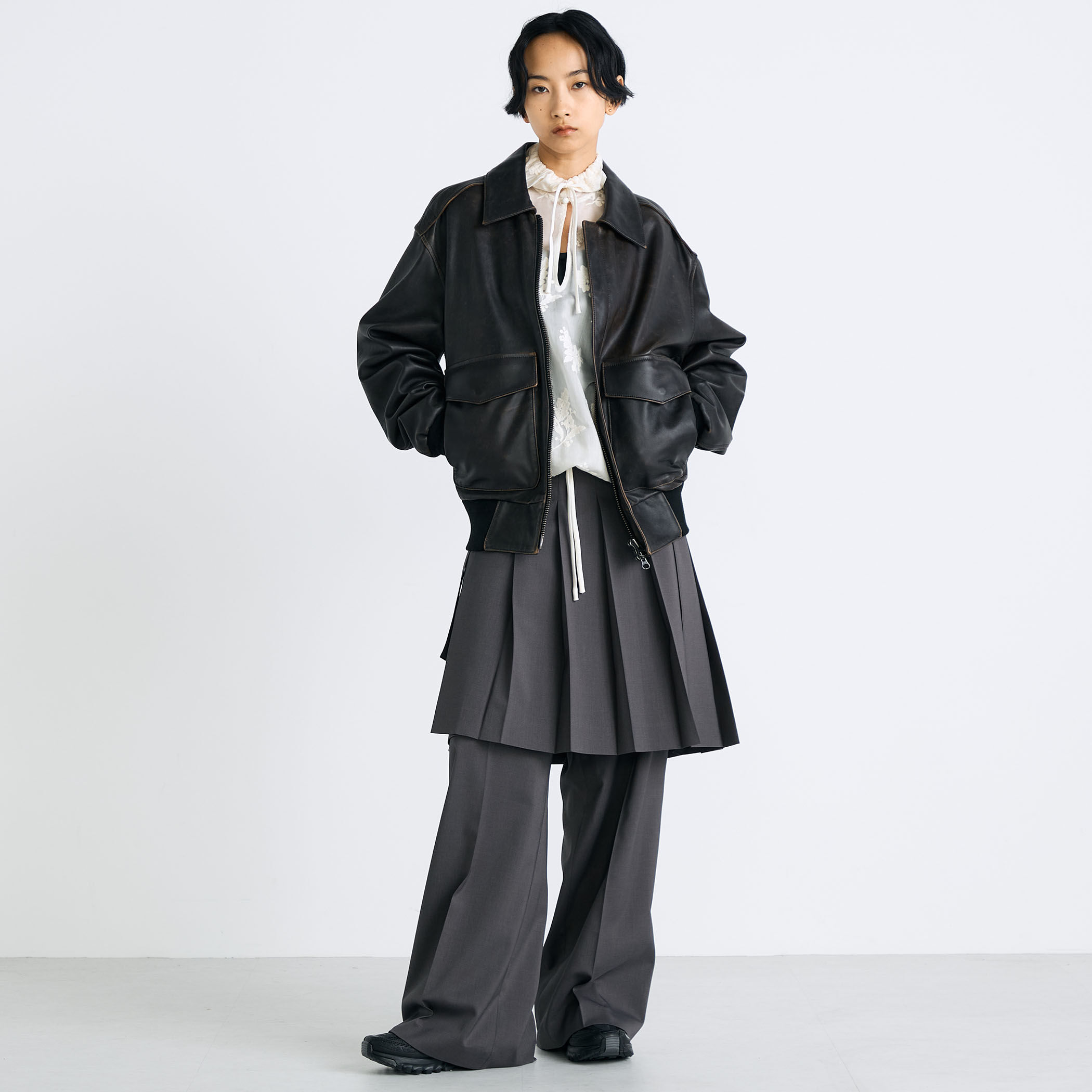 クラッシュレザー A-2ジャケット｜トゥモローランド 公式通販