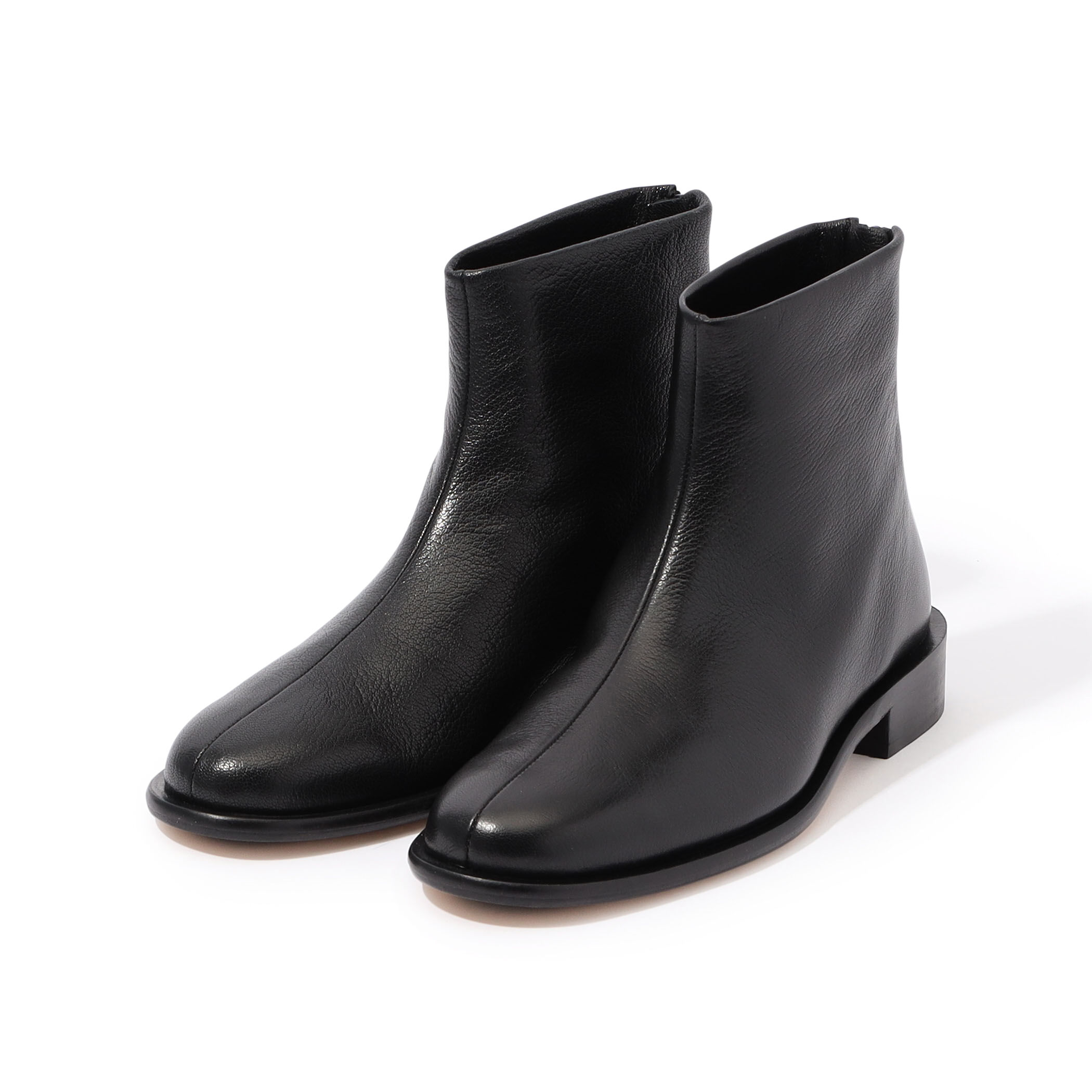 すべてのショートブーツ｜トゥモローランド 公式通販