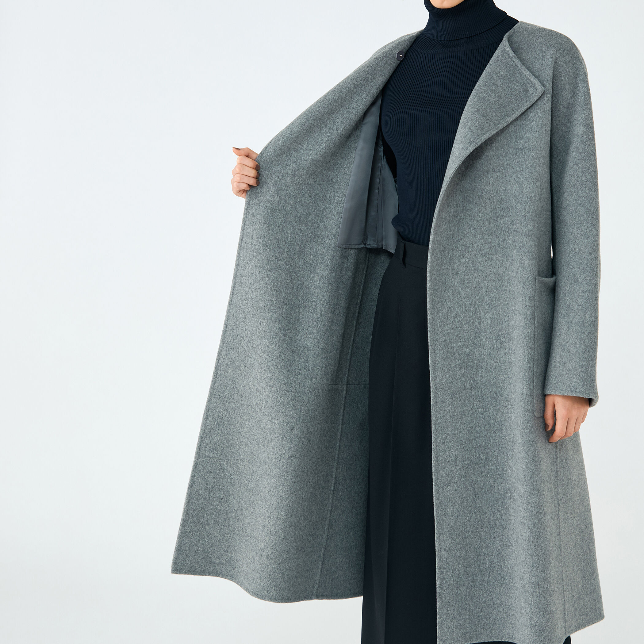 プレミアムウールリバー ノーカラーコート｜トゥモローランド 公式通販