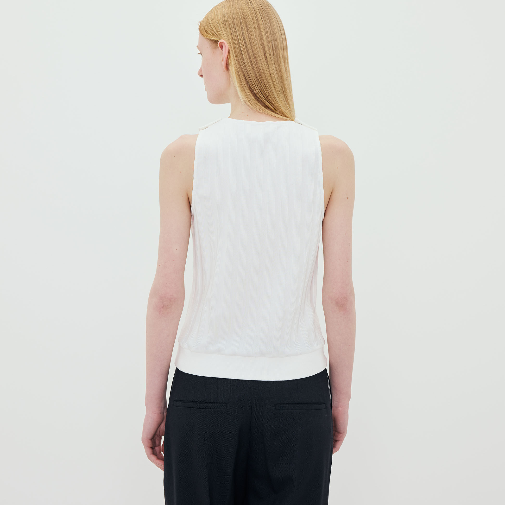 別注】SHUSHU/TONG Logo Sleeveless Top スリーブレストップ
