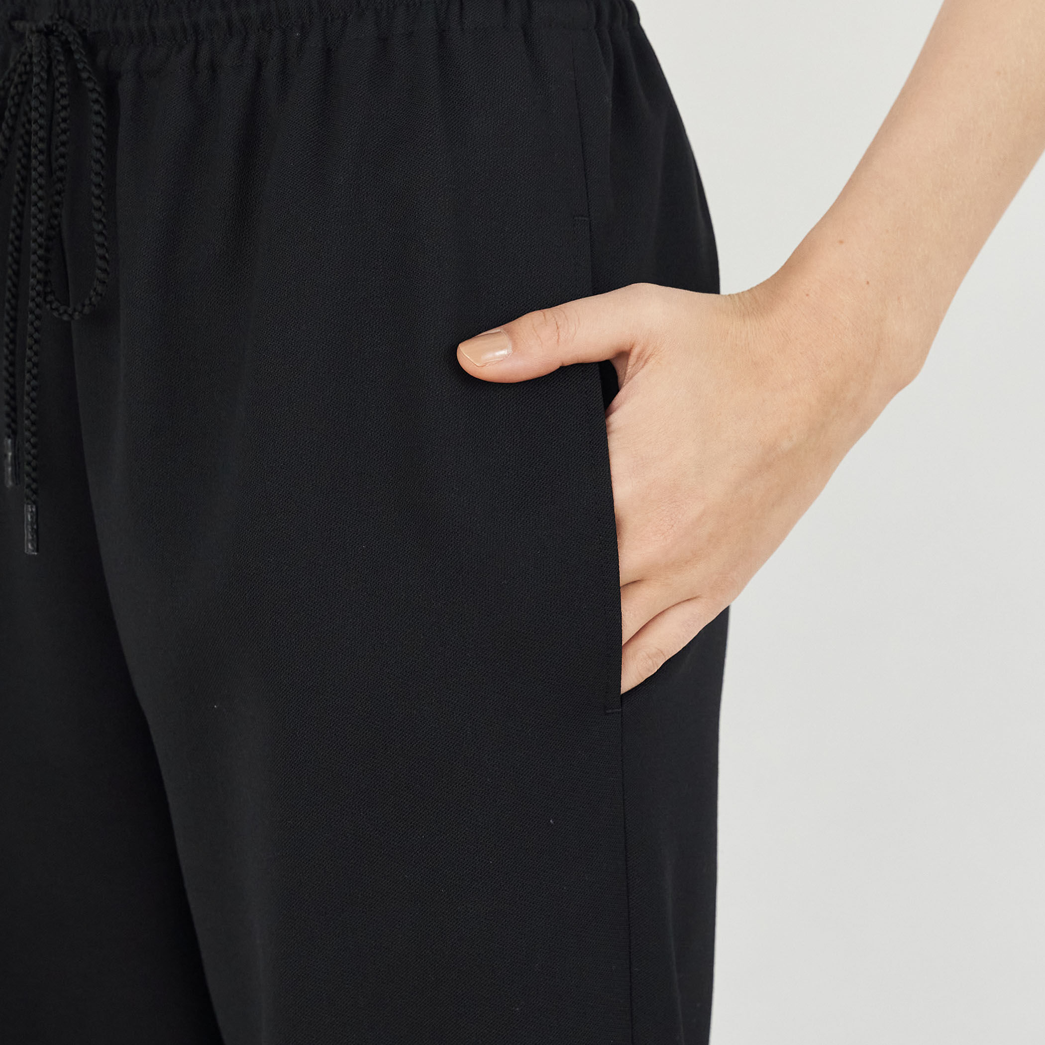 ポリエステルウールバラシャ テーパードパンツ｜トゥモローランド 公式通販