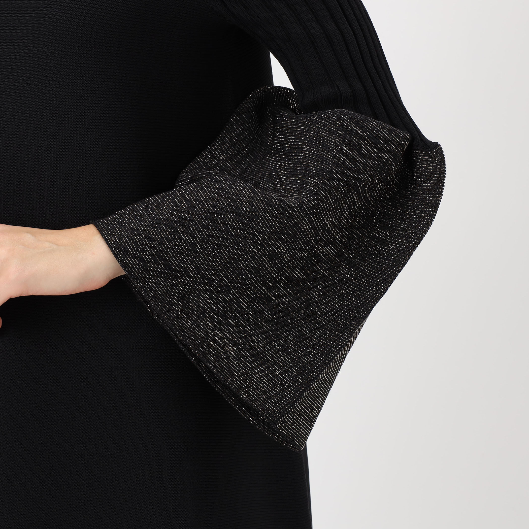 CFCL POTTERY GLITTER BELL SLEEVE FLARE DRESS｜トゥモローランド