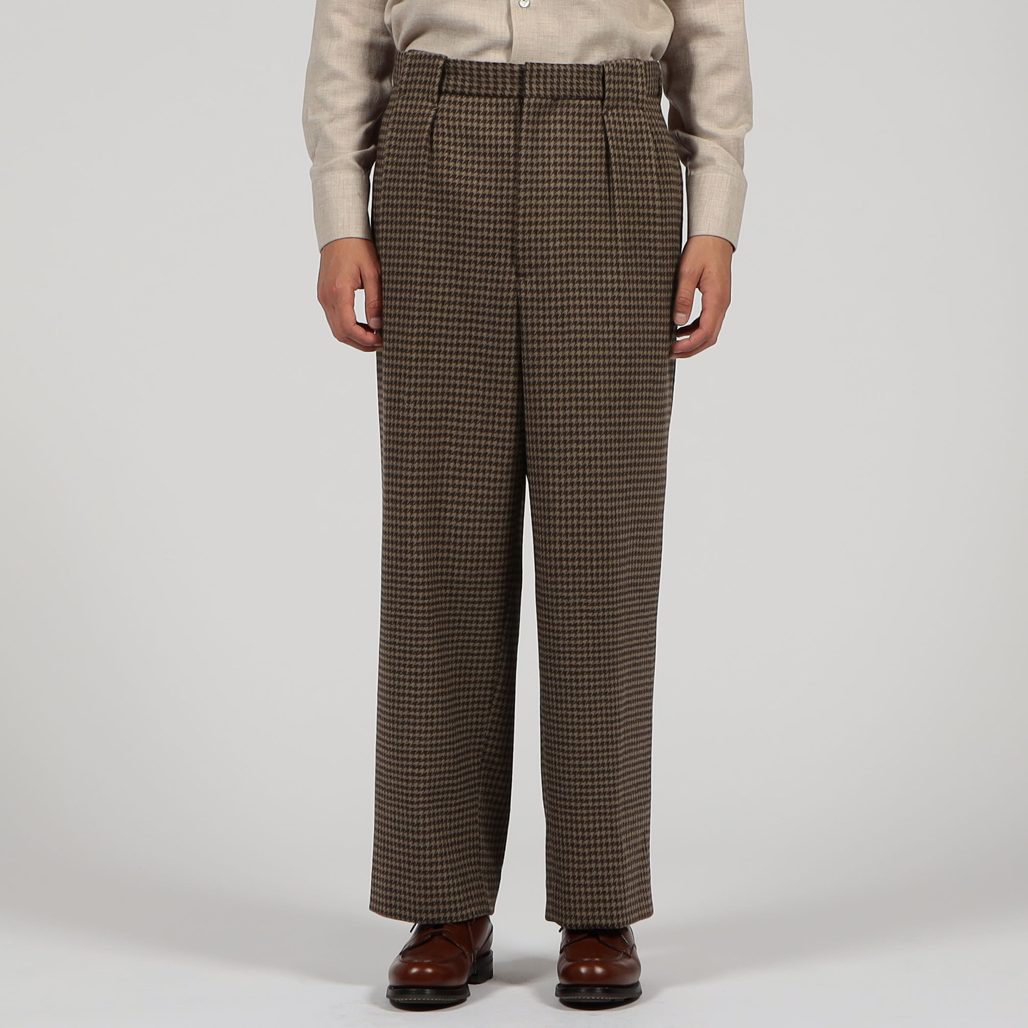 □ウール 2プリーツパンツ｜トゥモローランド 公式通販