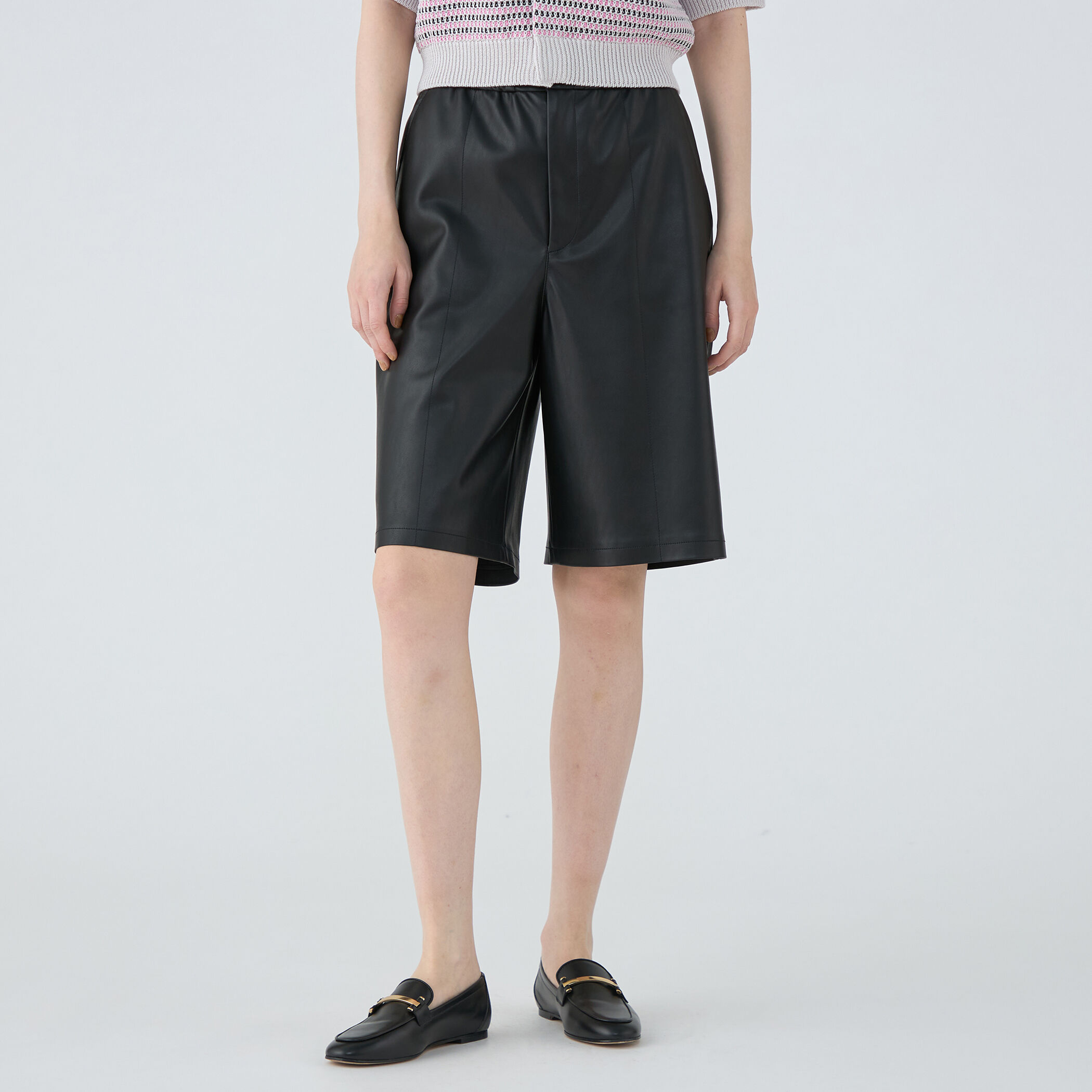 レザーライク ハーフパンツ｜トゥモローランド 公式通販