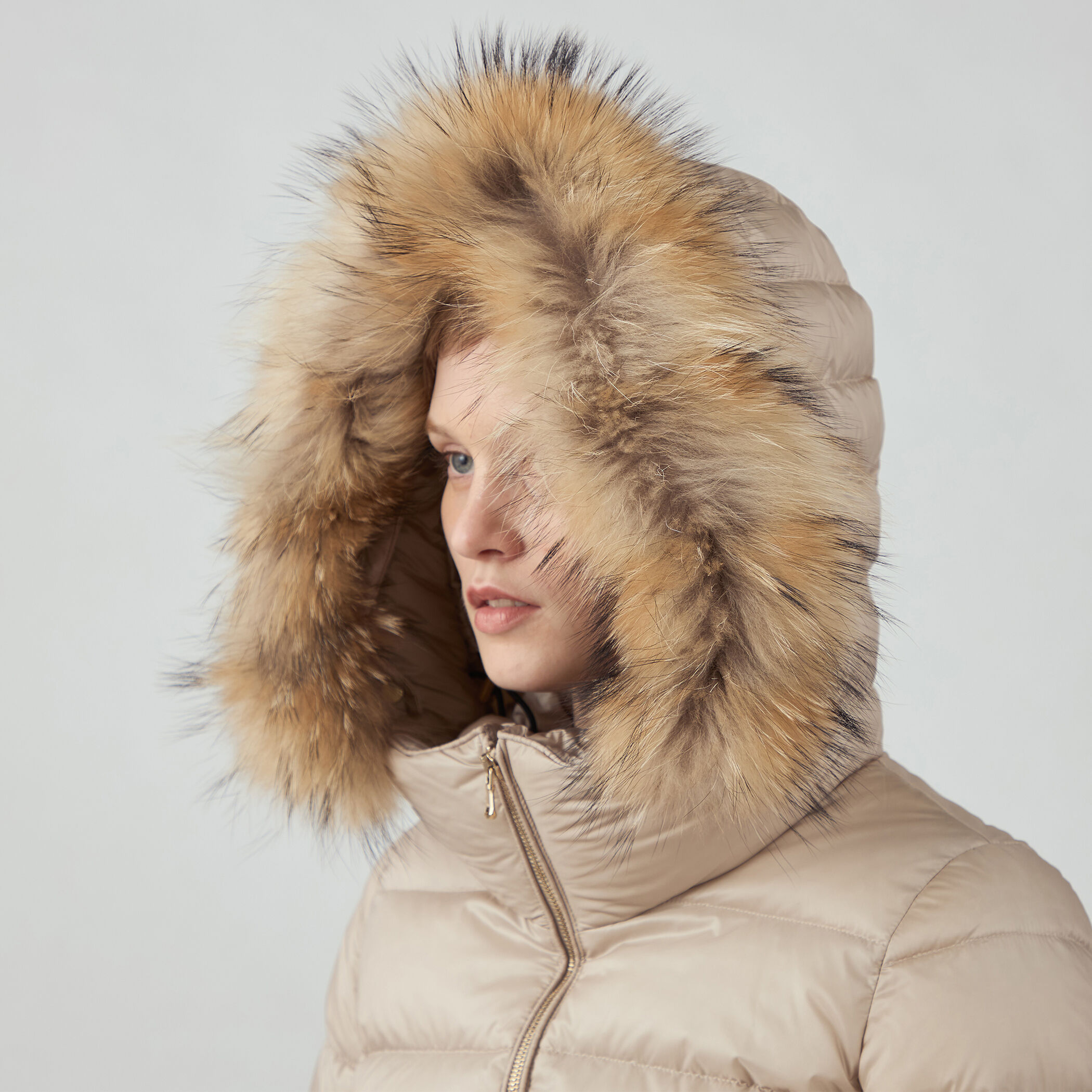 【美品】ogg別注　TATRAS ダウン PRIMULA　20年モデル 別注】TATRAS GILDA ショートダウンジャケット