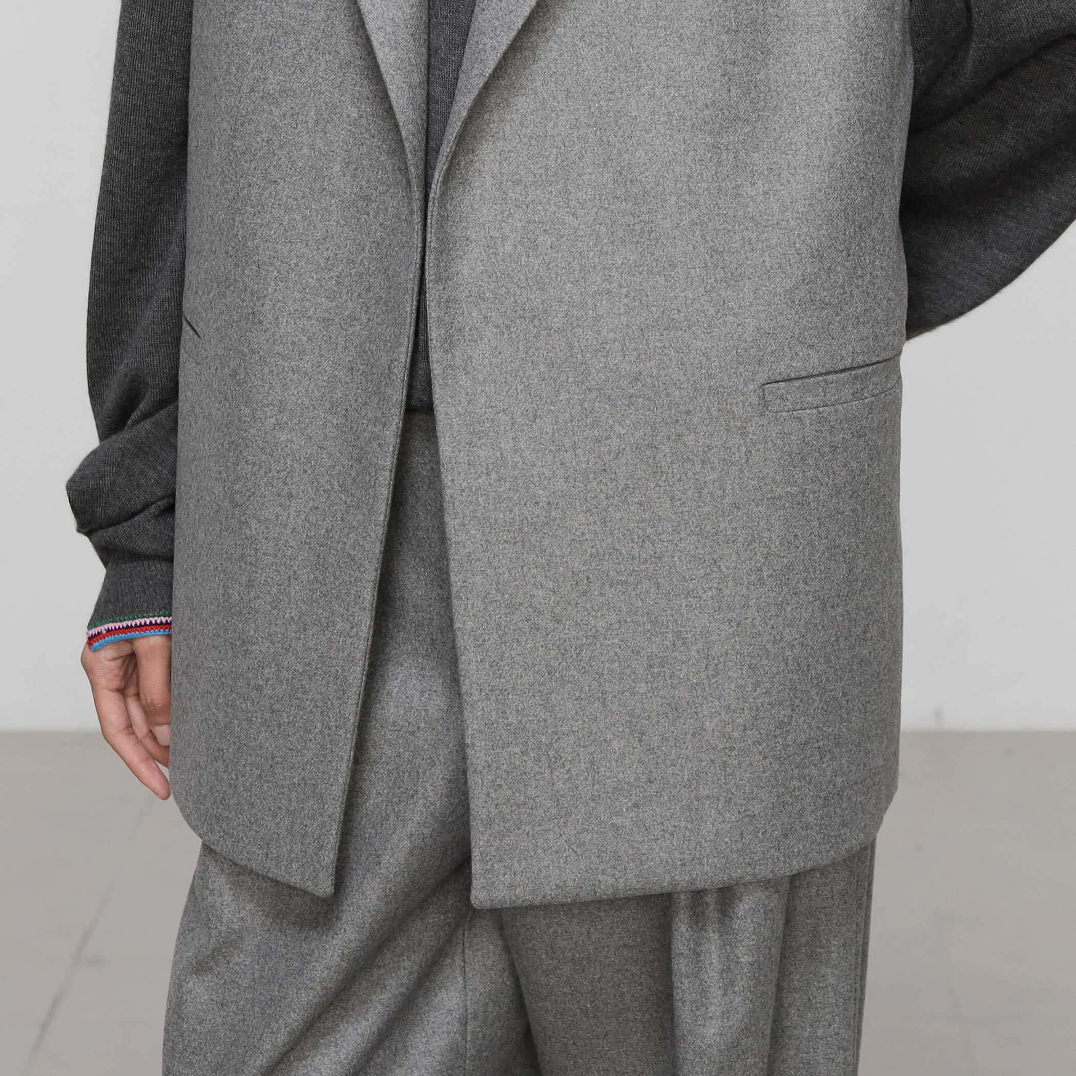 ウールフラノ テーラードジレ｜トゥモローランド 公式通販