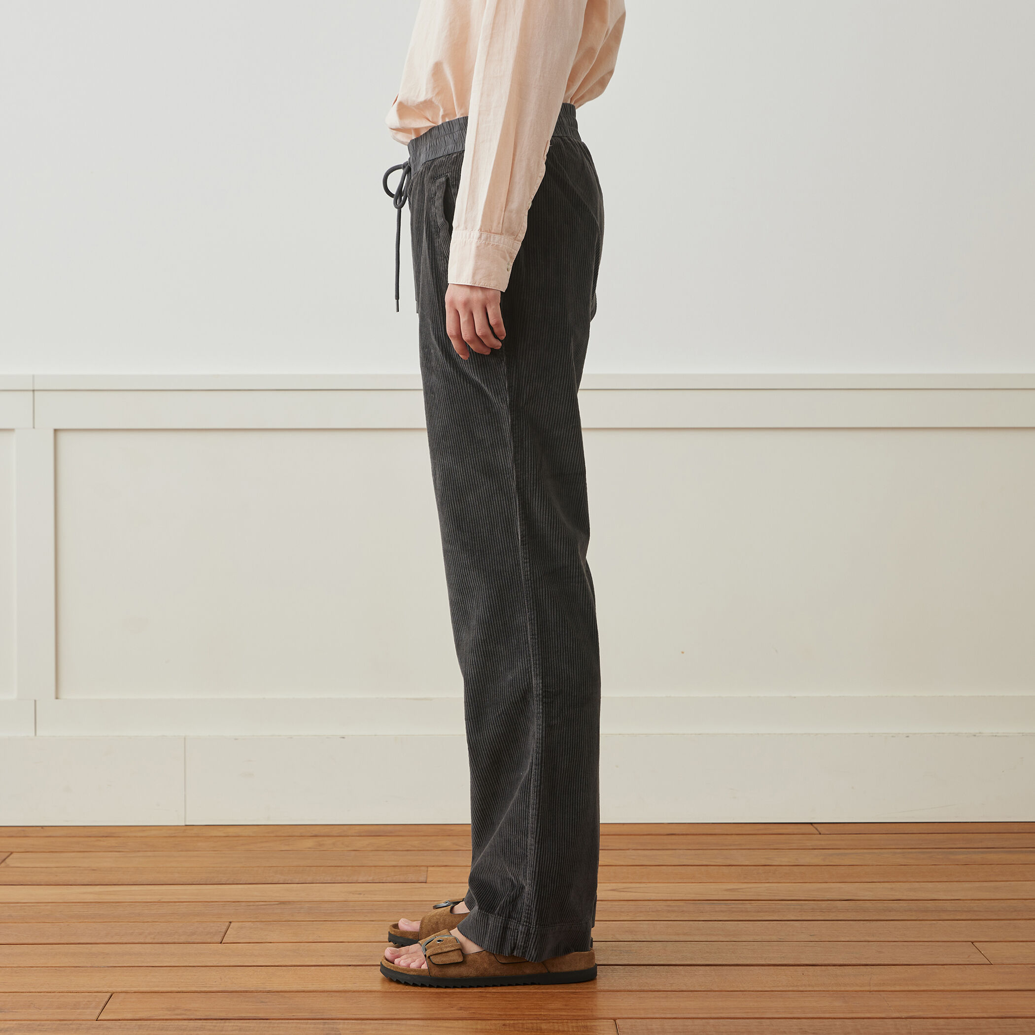 コットンコーデュロイ ドローストリングワイドパンツ WWWA1968