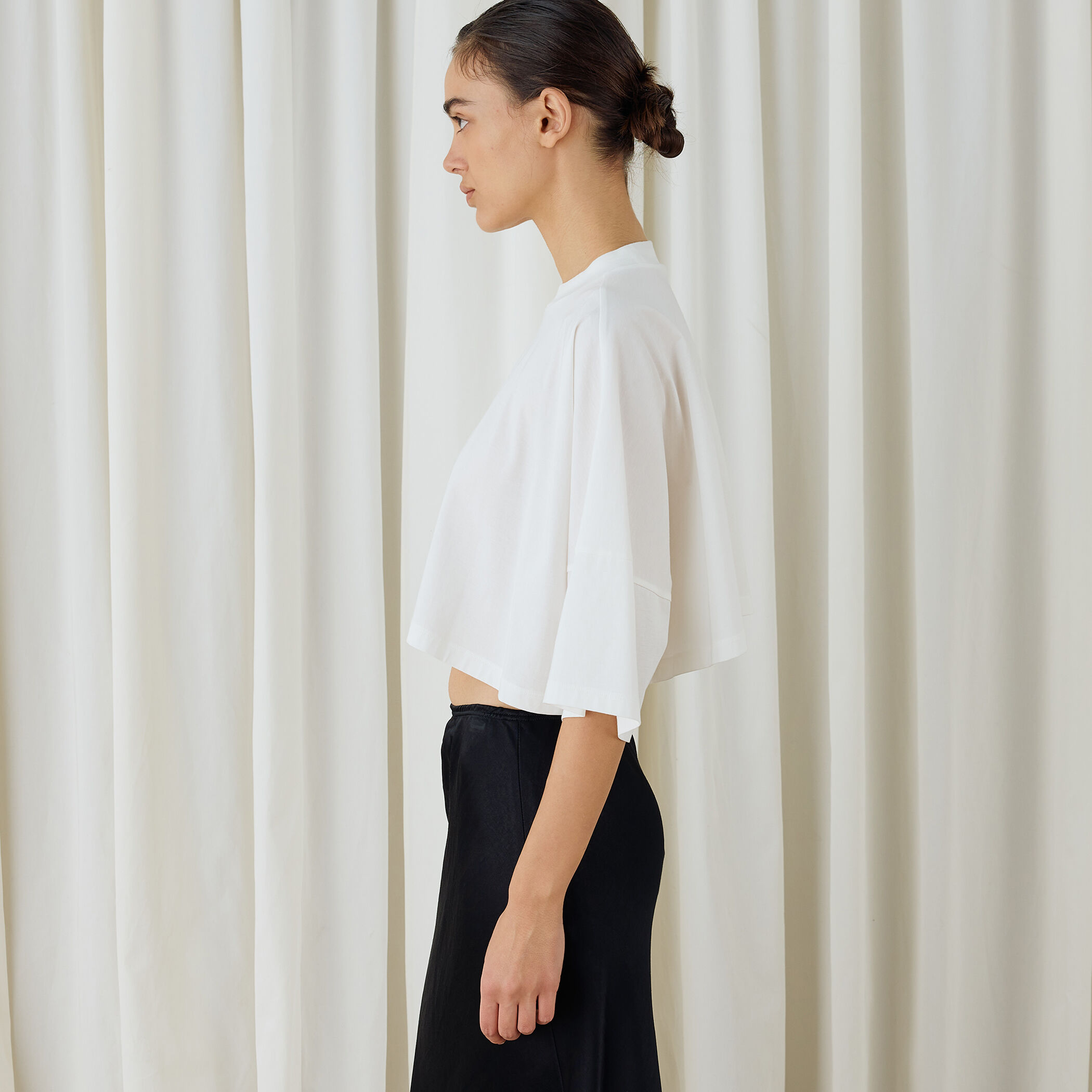 ソフトプレーンジャージー フレアプルオーバー｜トゥモローランド 公式通販