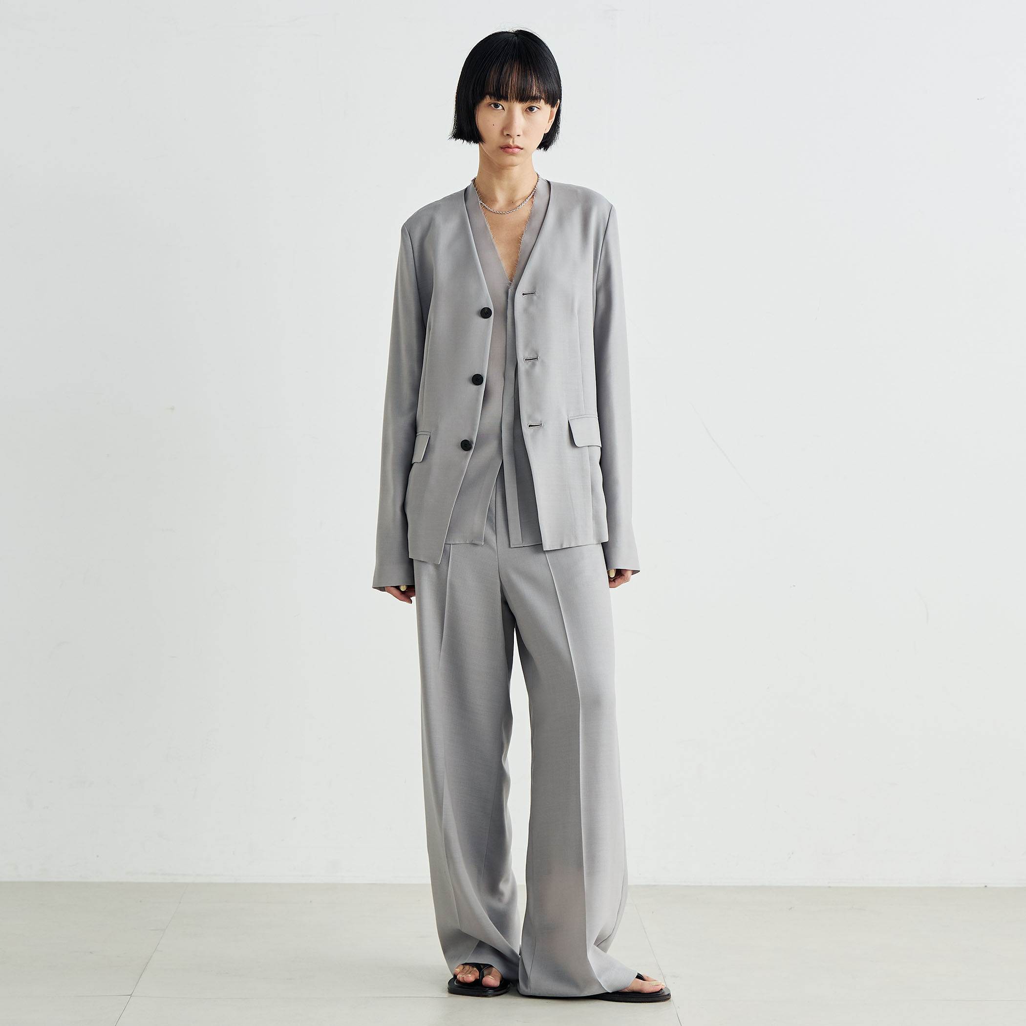 ウールビエラ ワイドスラックス｜トゥモローランド 公式通販