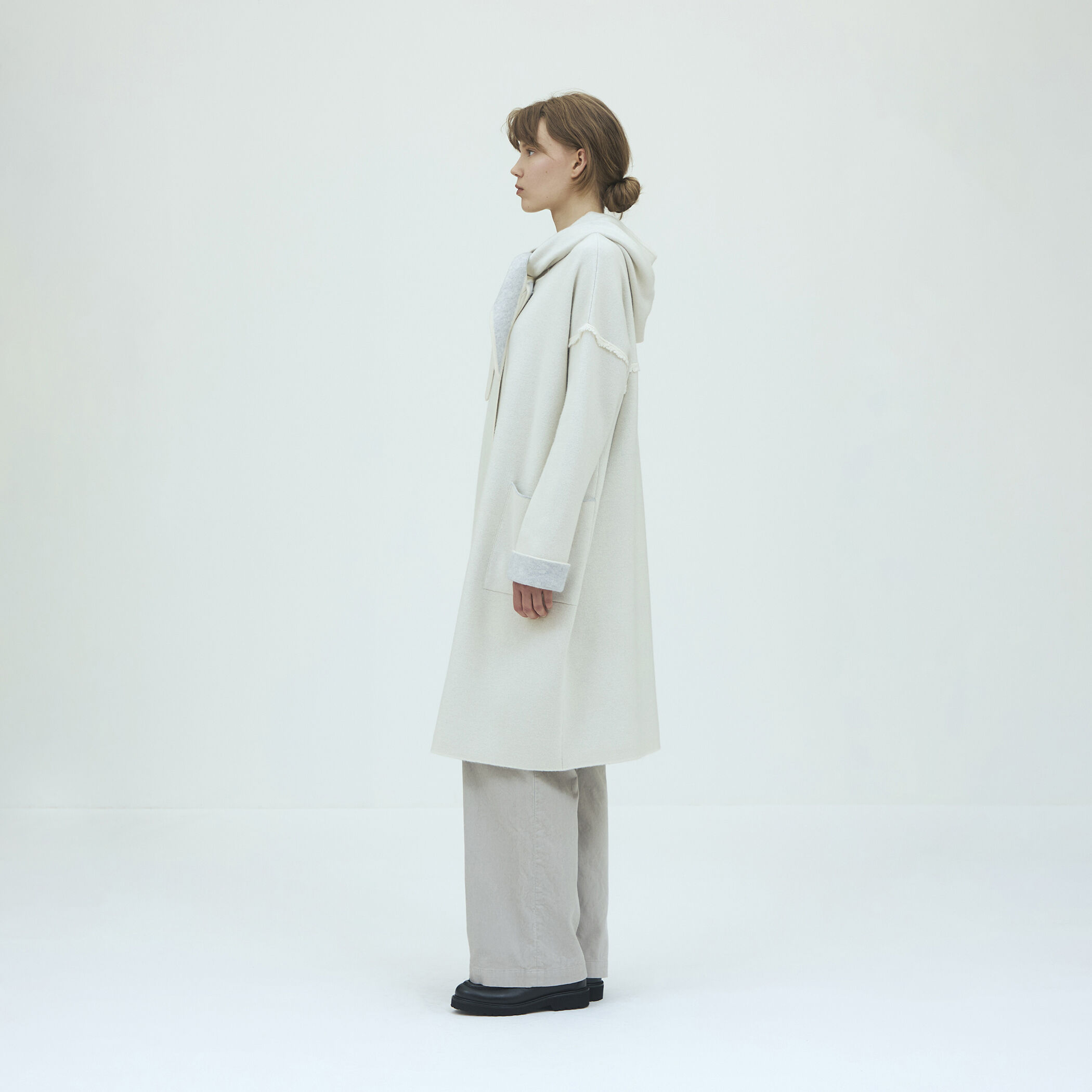 モンゴルカシミヤ フーデッドニットコート｜トゥモローランド 公式サイト