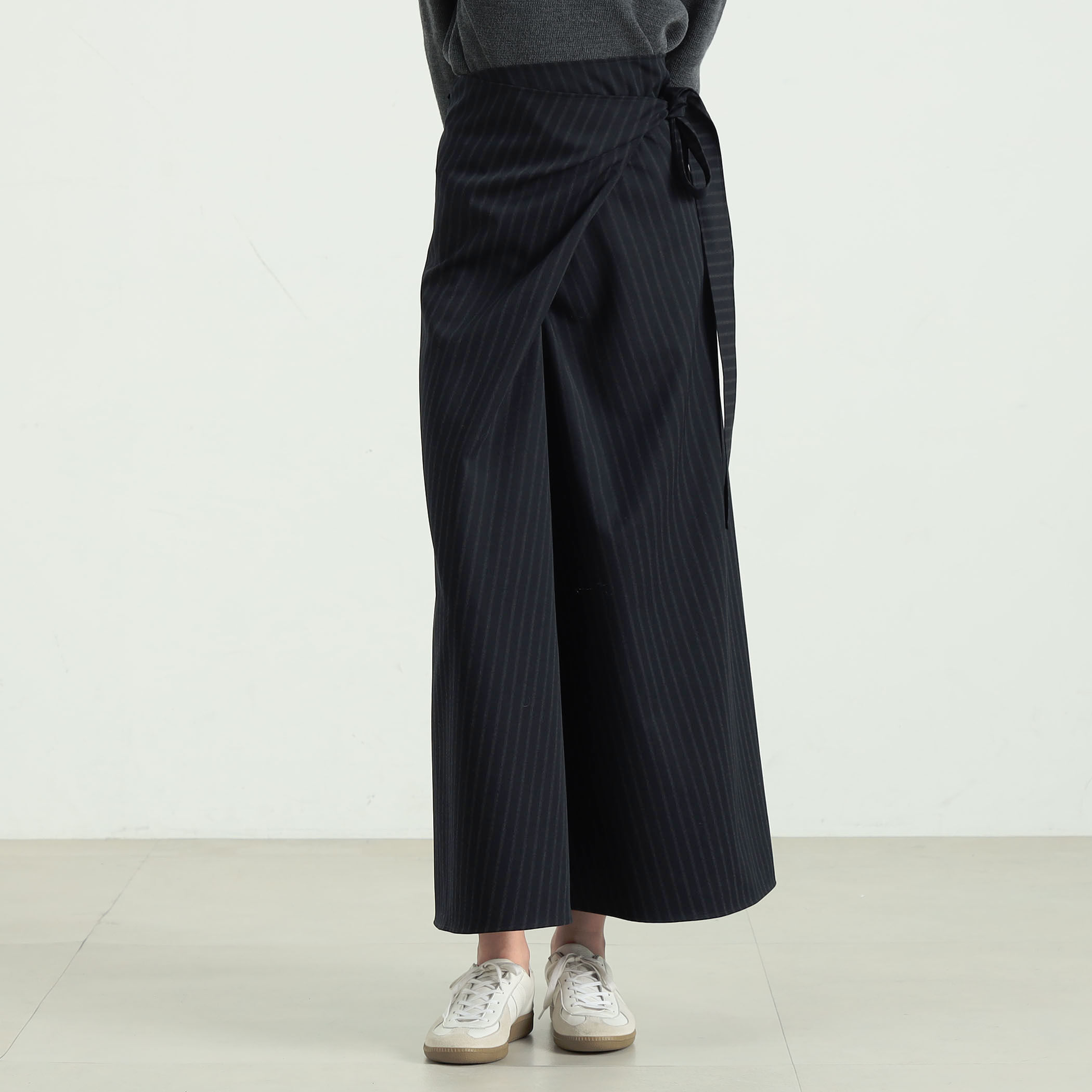 楽天市場】【SALE／30%OFF】ウールリネンサテン ミニスカート