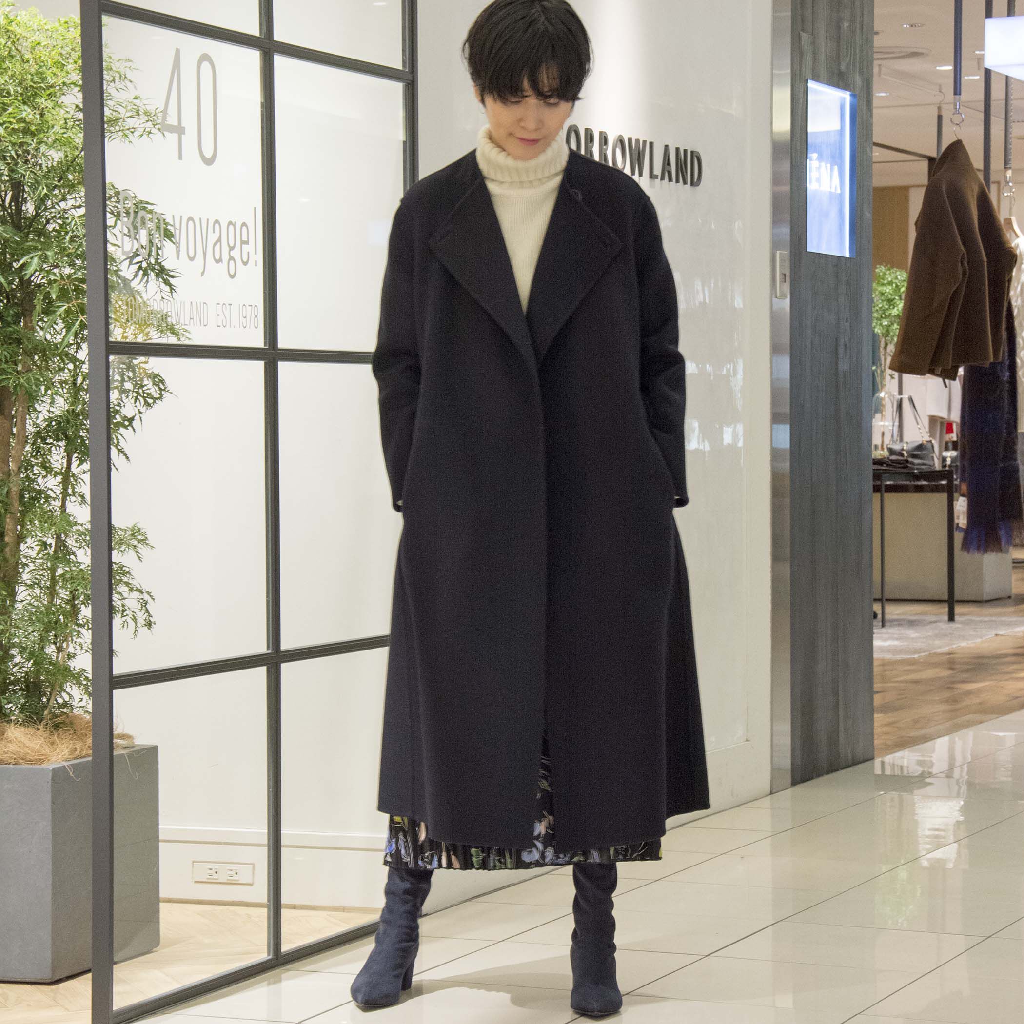 プレミアムウールリバー ノーカラーコート｜トゥモローランド 公式通販