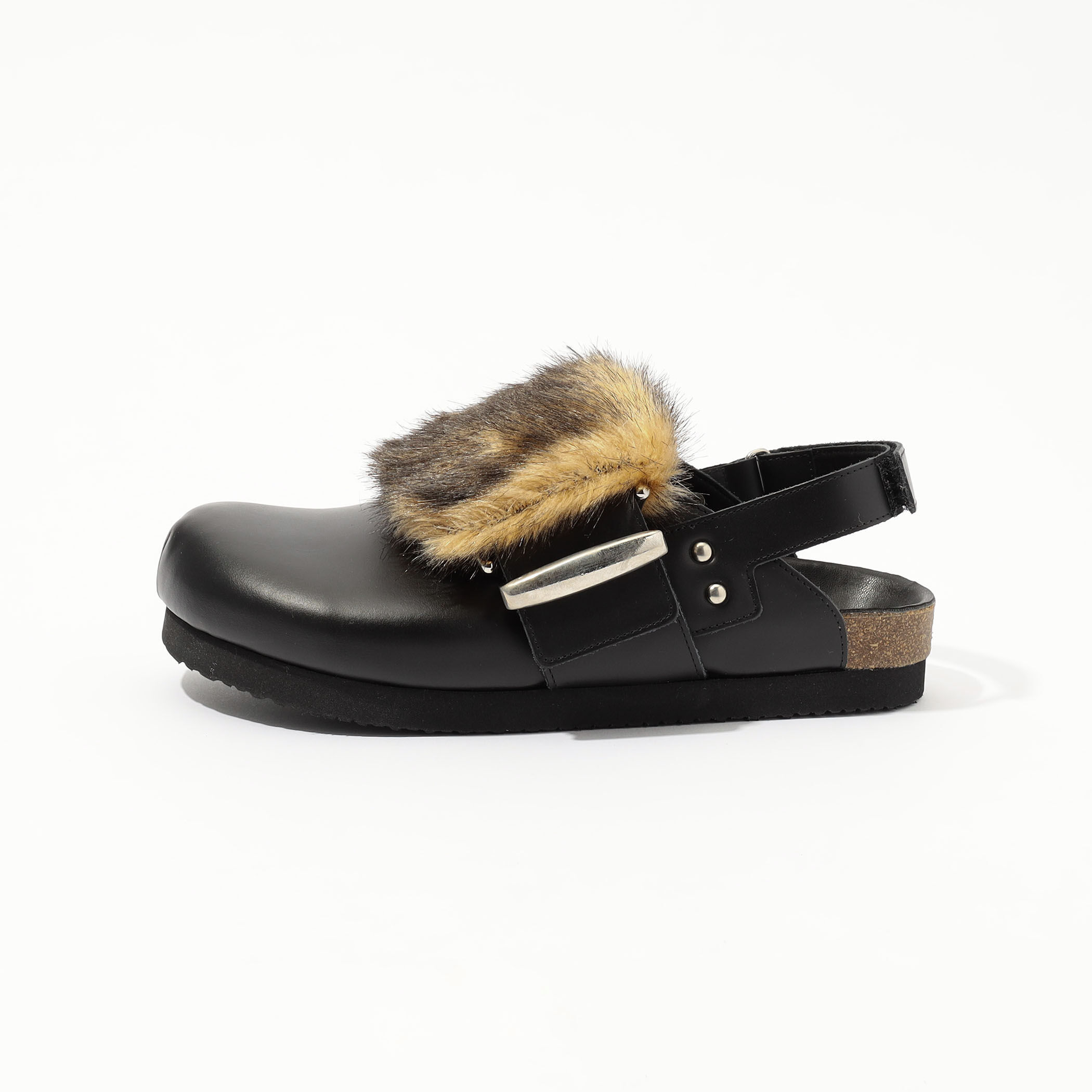 [PIPPICHIC]ムートンスリッパ SUICOKE(スイコック)のムートンスリッパ通販 | 集英社HAPPY PLUS