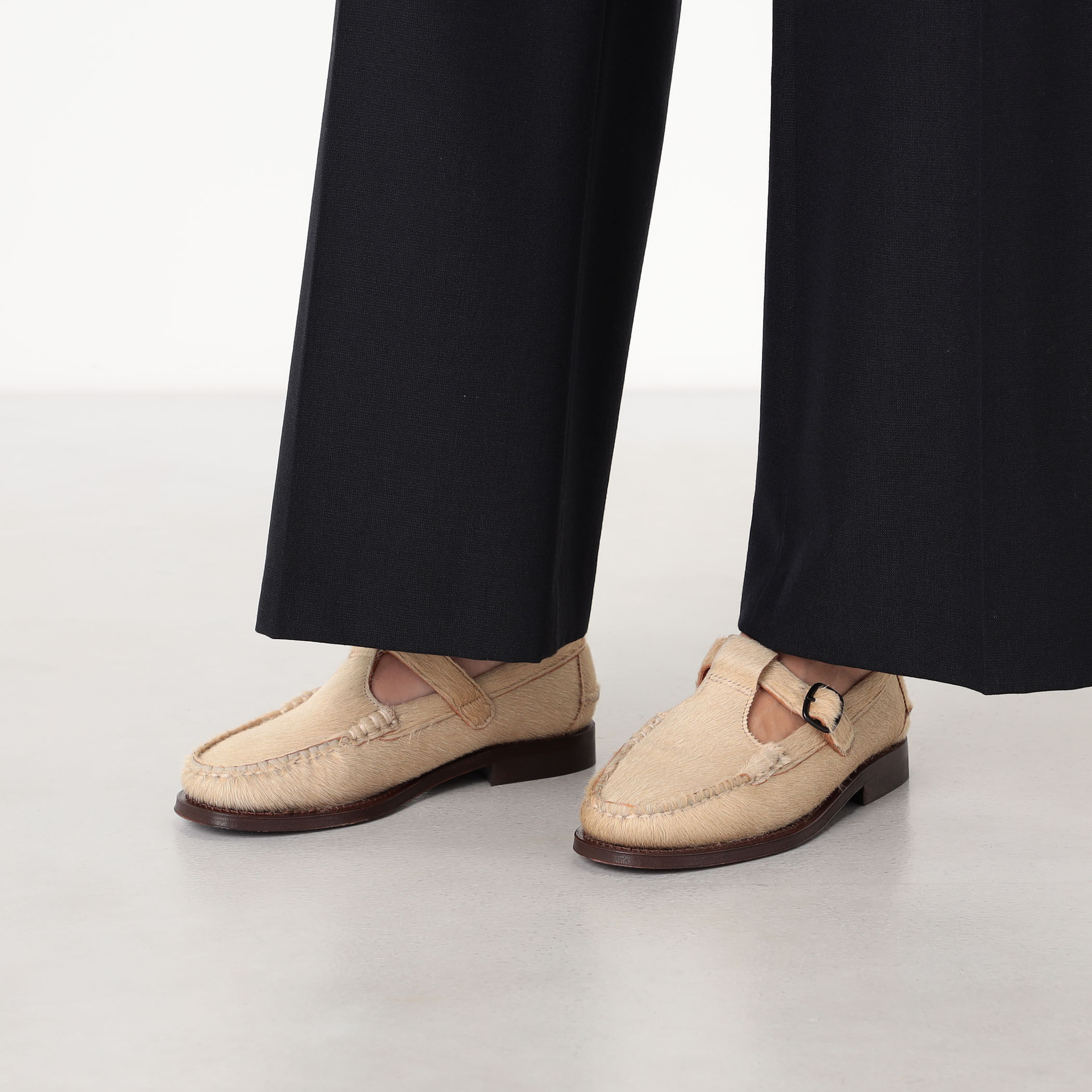 HEREU ALBER CALF HAIR ローファー｜トゥモローランド 公式サイト