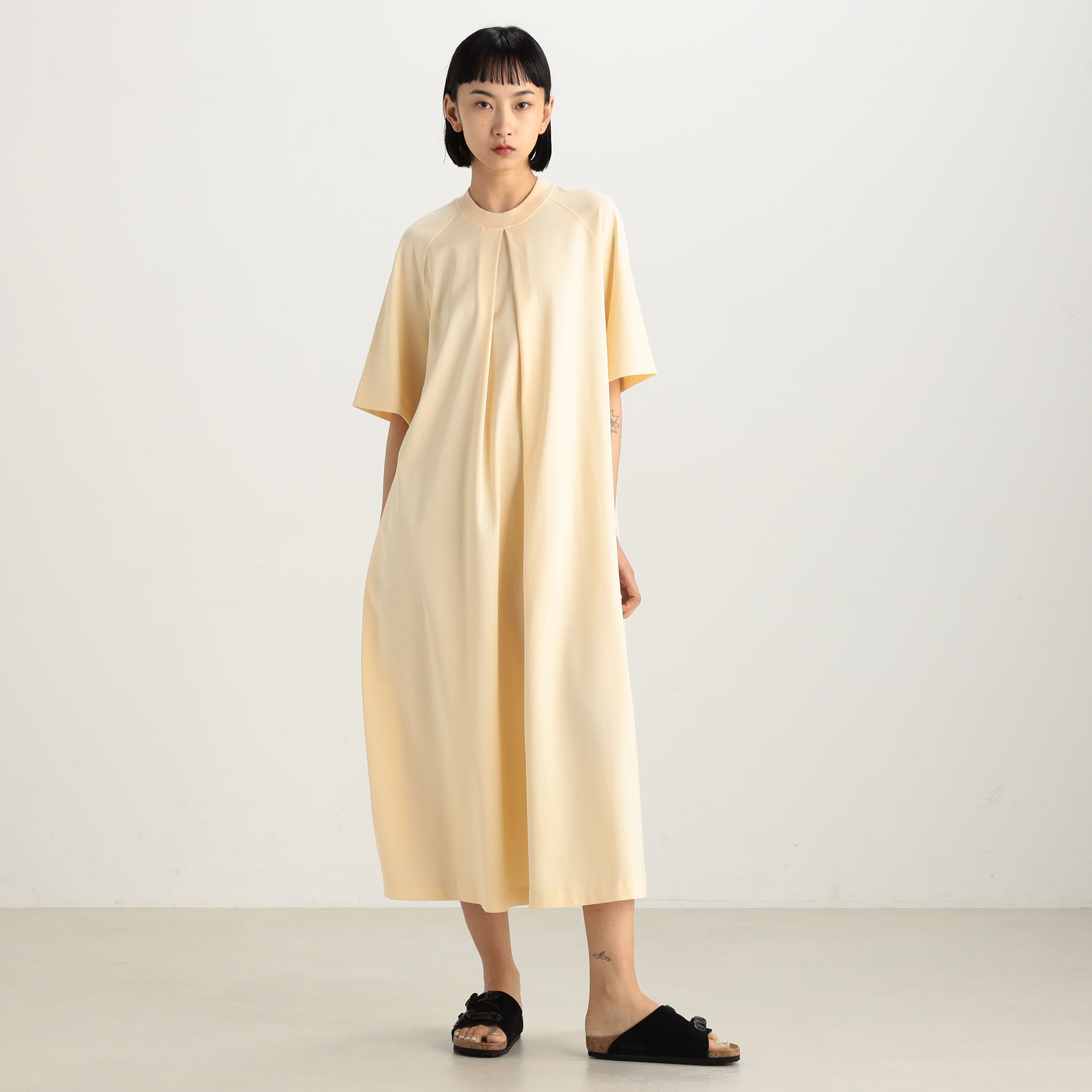 □インタックボリュームワンピース｜トゥモローランド 公式通販