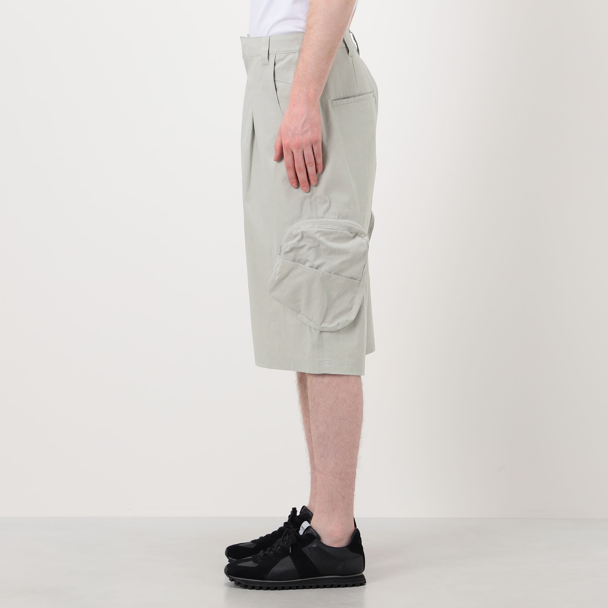 SAN SAN GEAR CARGO SHORTS カーゴショーツ｜トゥモローランド 公式サイト